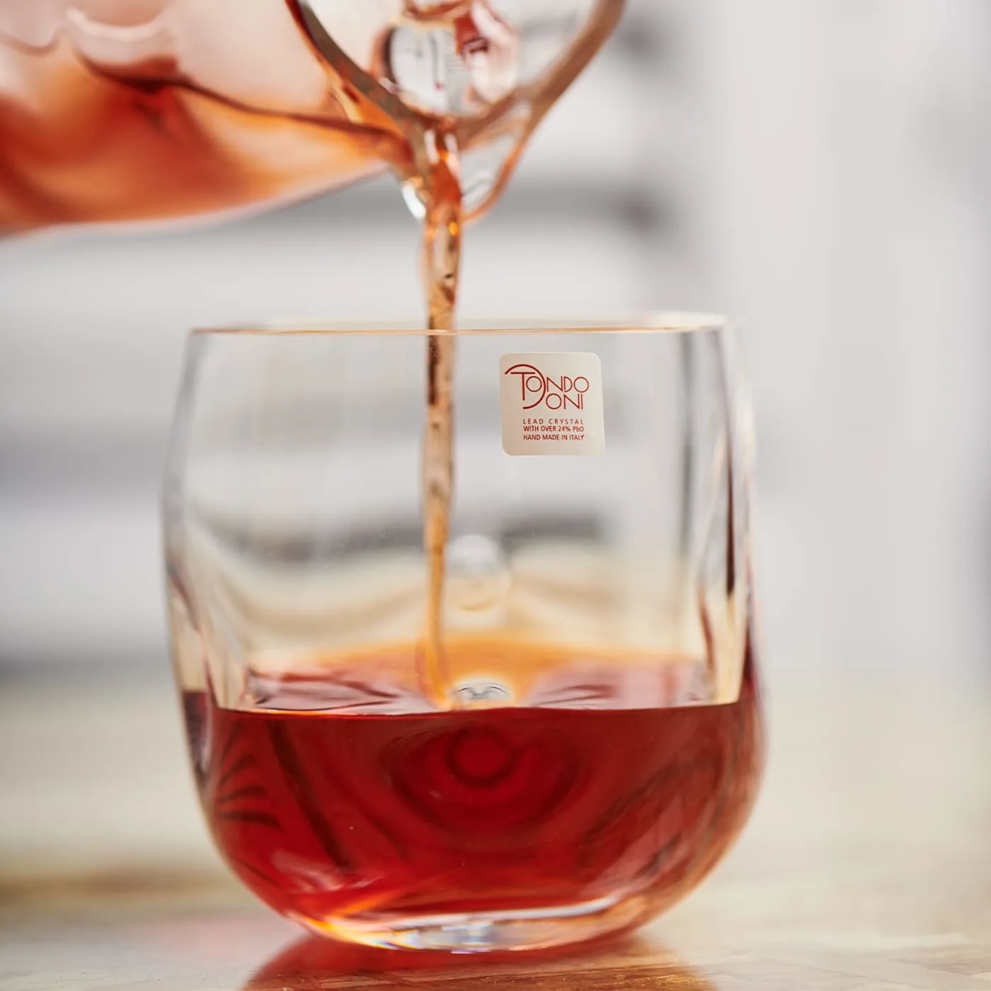 Contour Pitcher With Stir