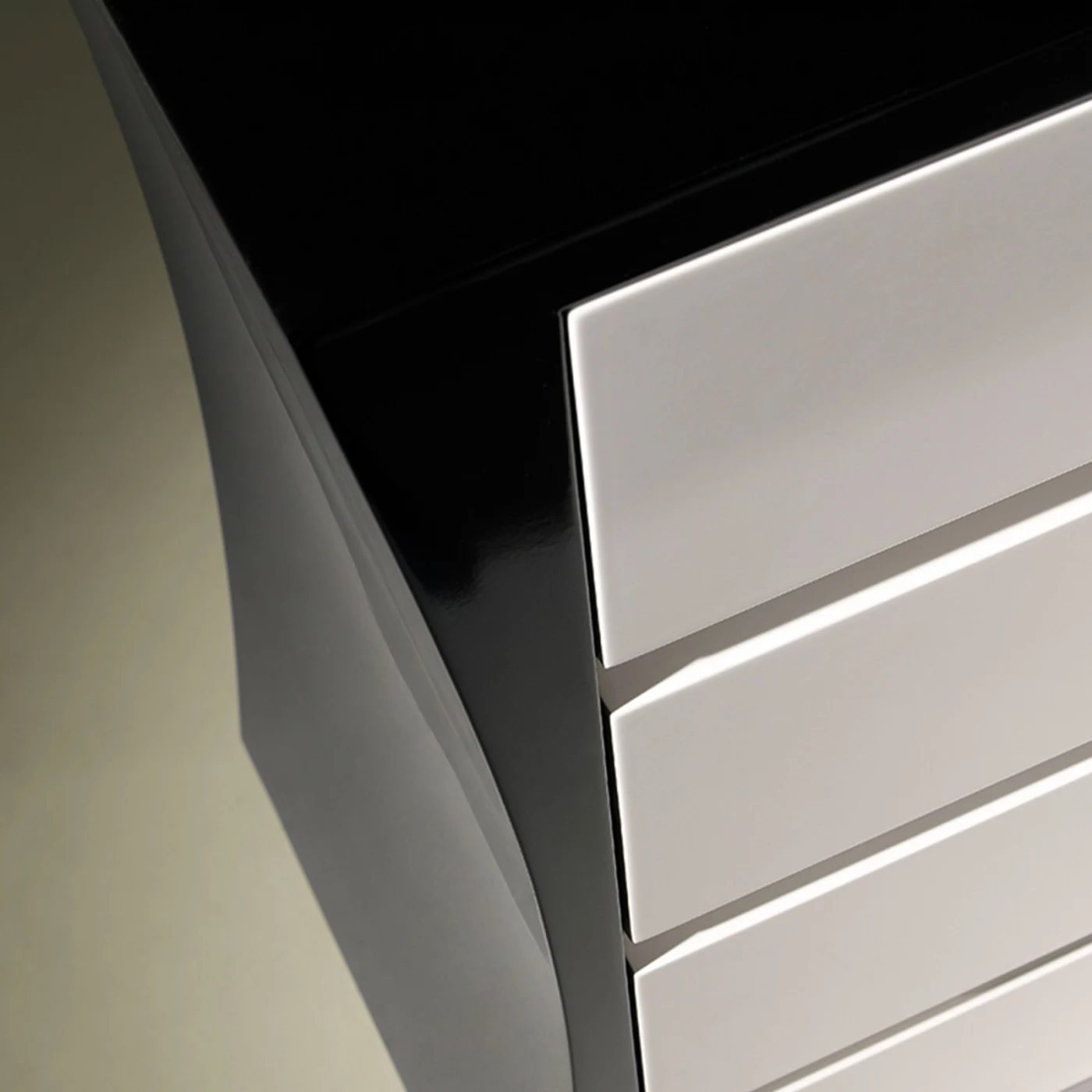 Curve Black & White Chest Of Drawers