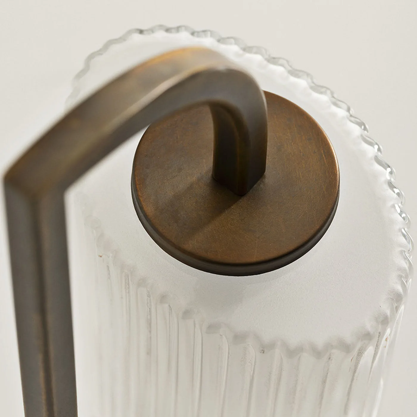 Cuspide White Glass Table Lamp