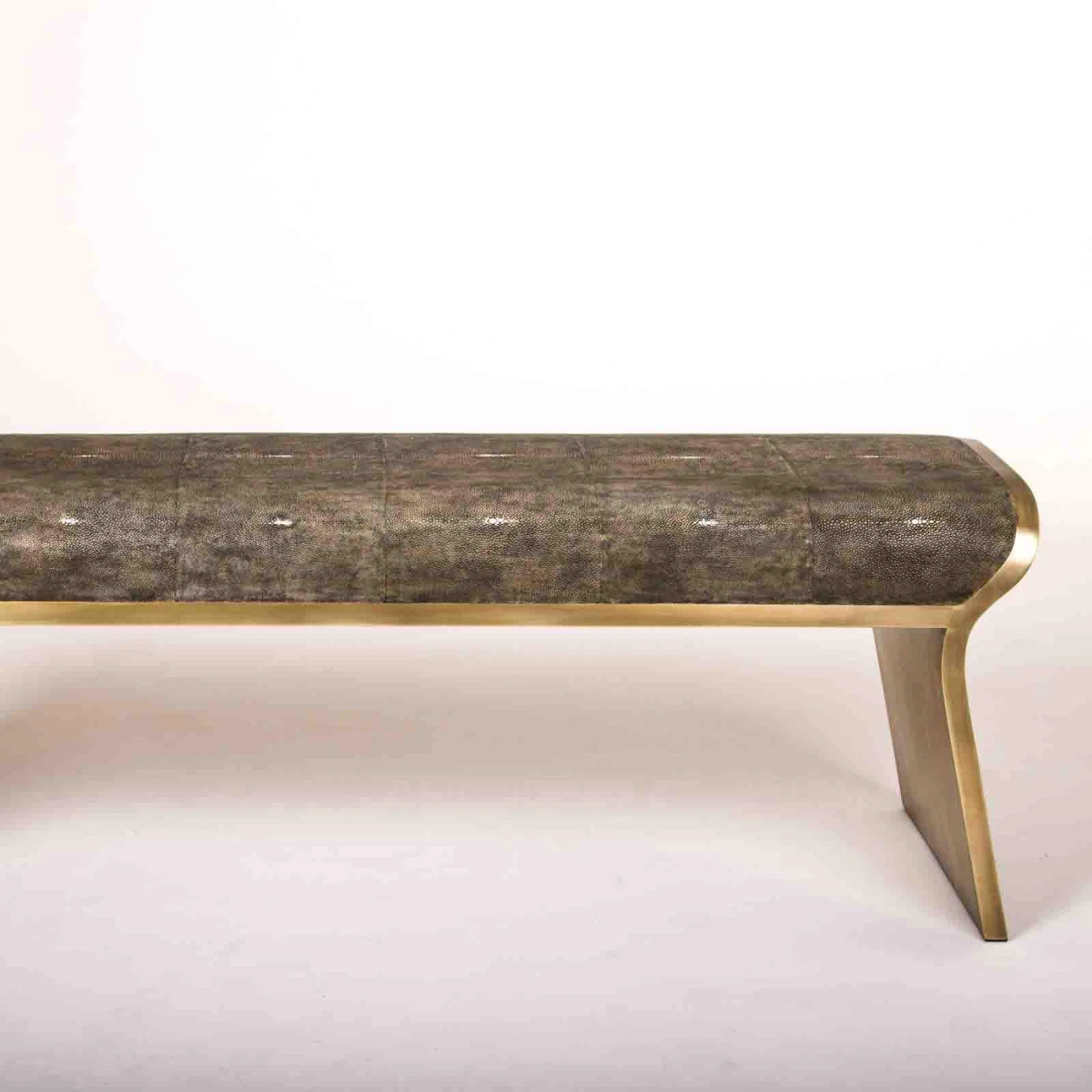 Dandy Day Bench in Coal Black Shagreen & Bronze Patina Brass