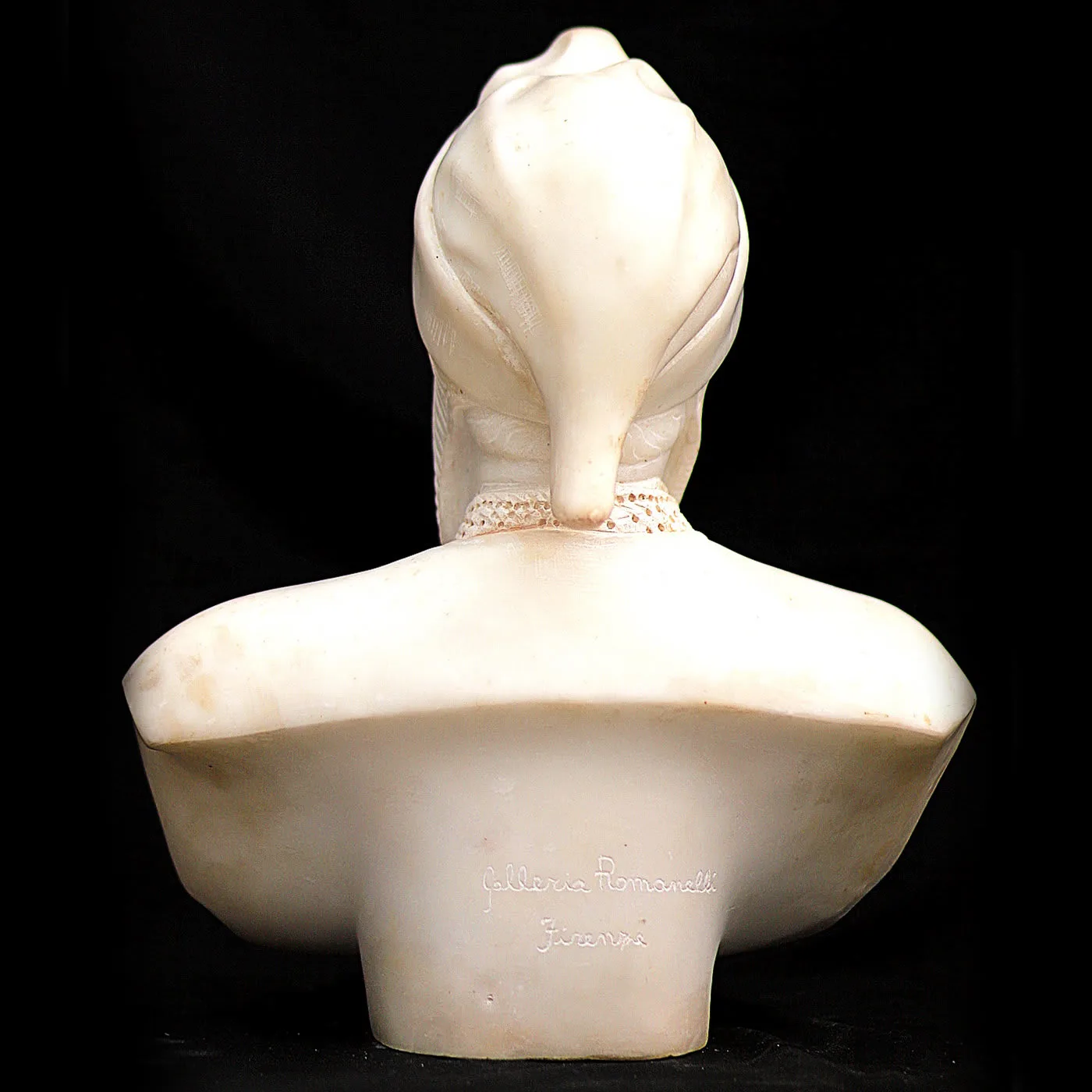 Dante Alighieri Sculpture