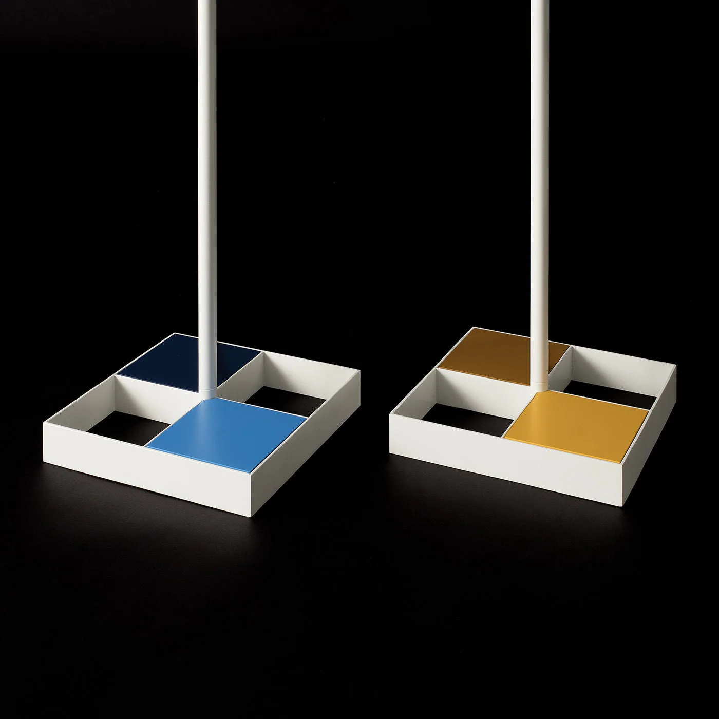 De Lux D4 Floor Lamp By Gio Ponti