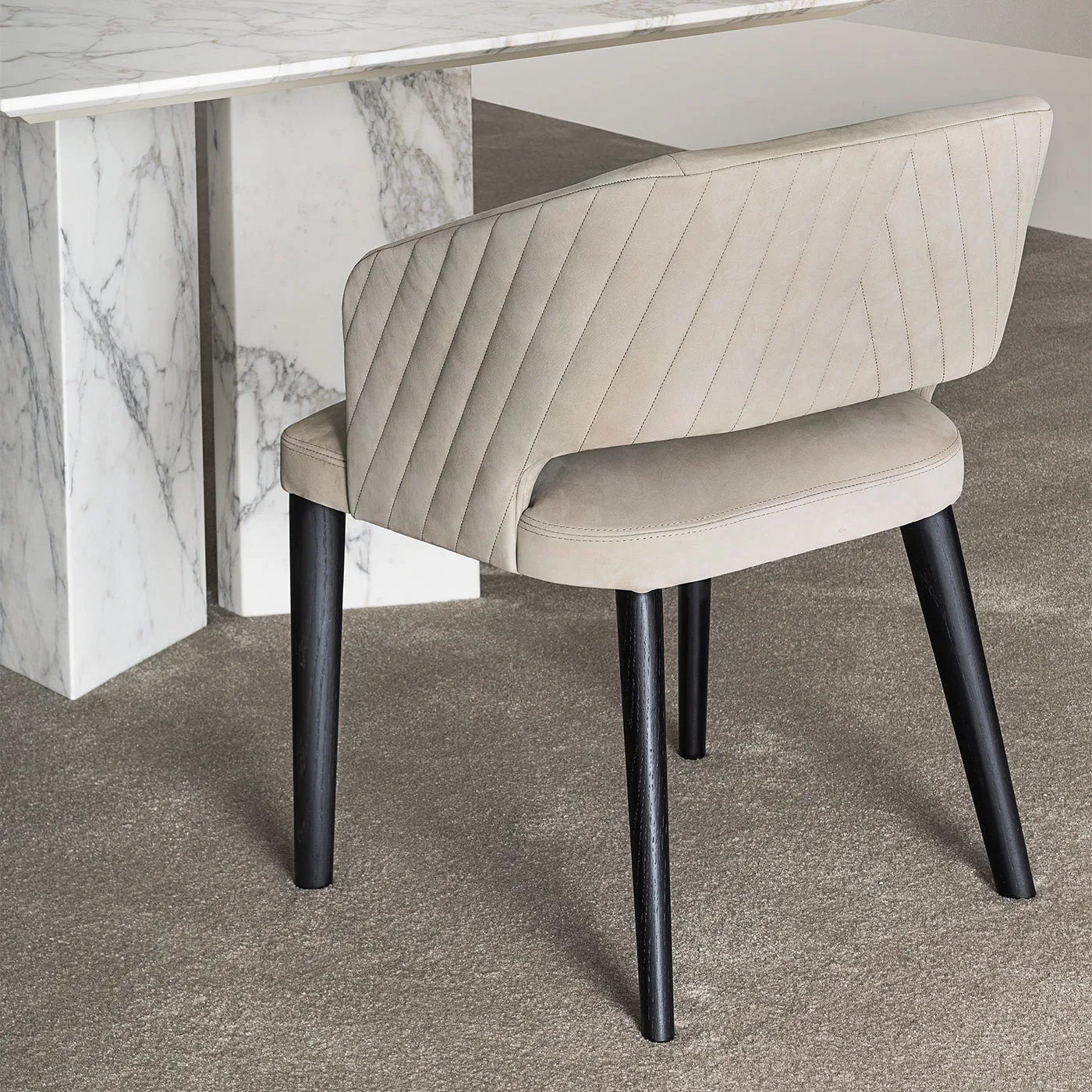 Elsa Sand Nabuk Leather & Black Oak Chair