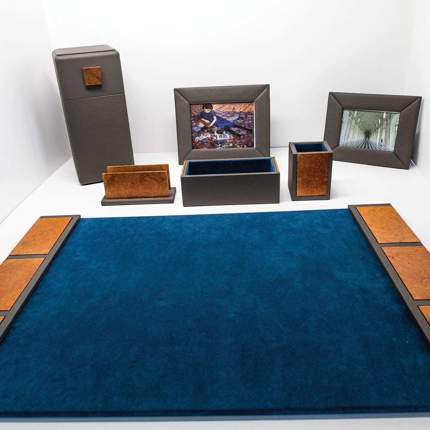 Erika Leather And Wood Writing Pad