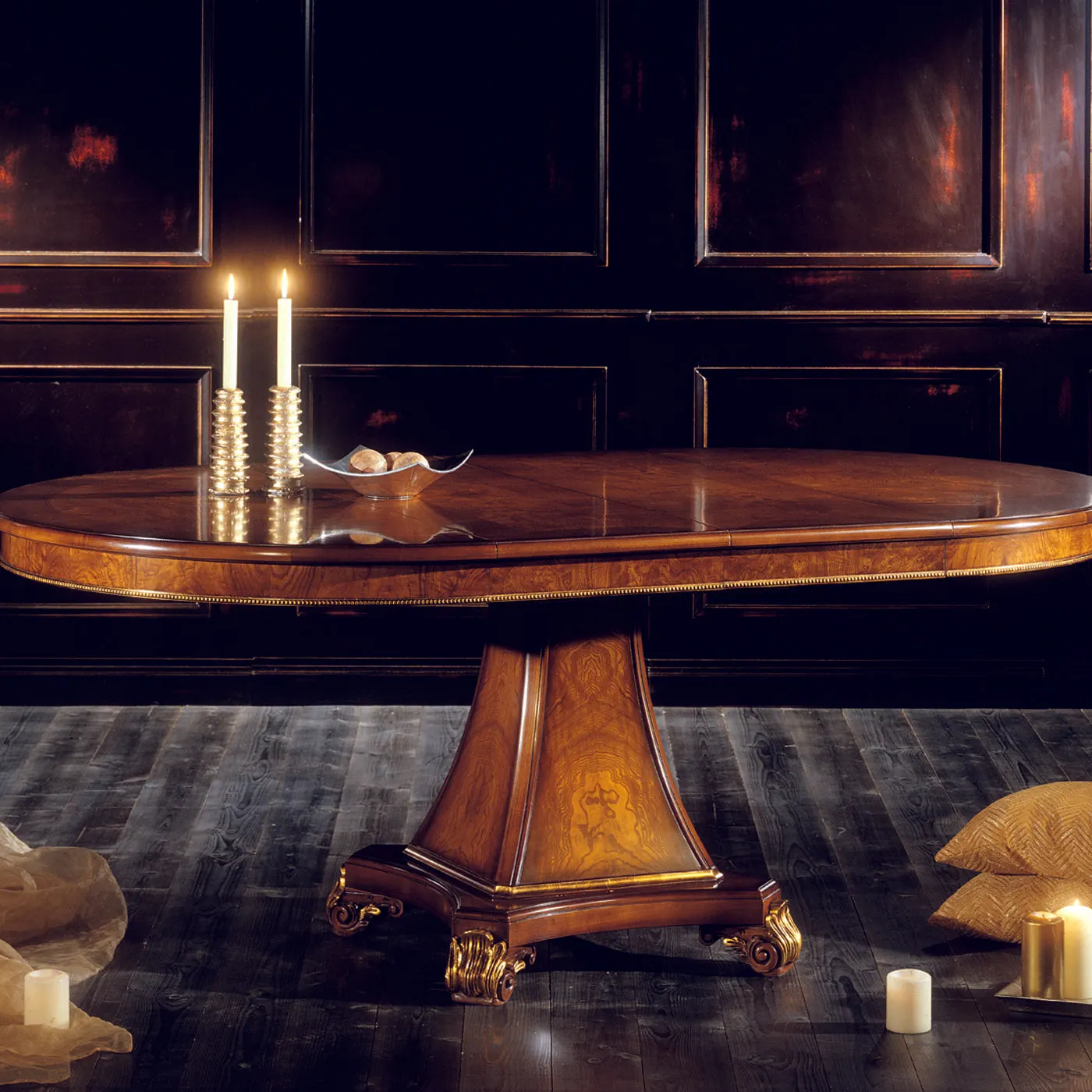 Extendable Round Dining Table