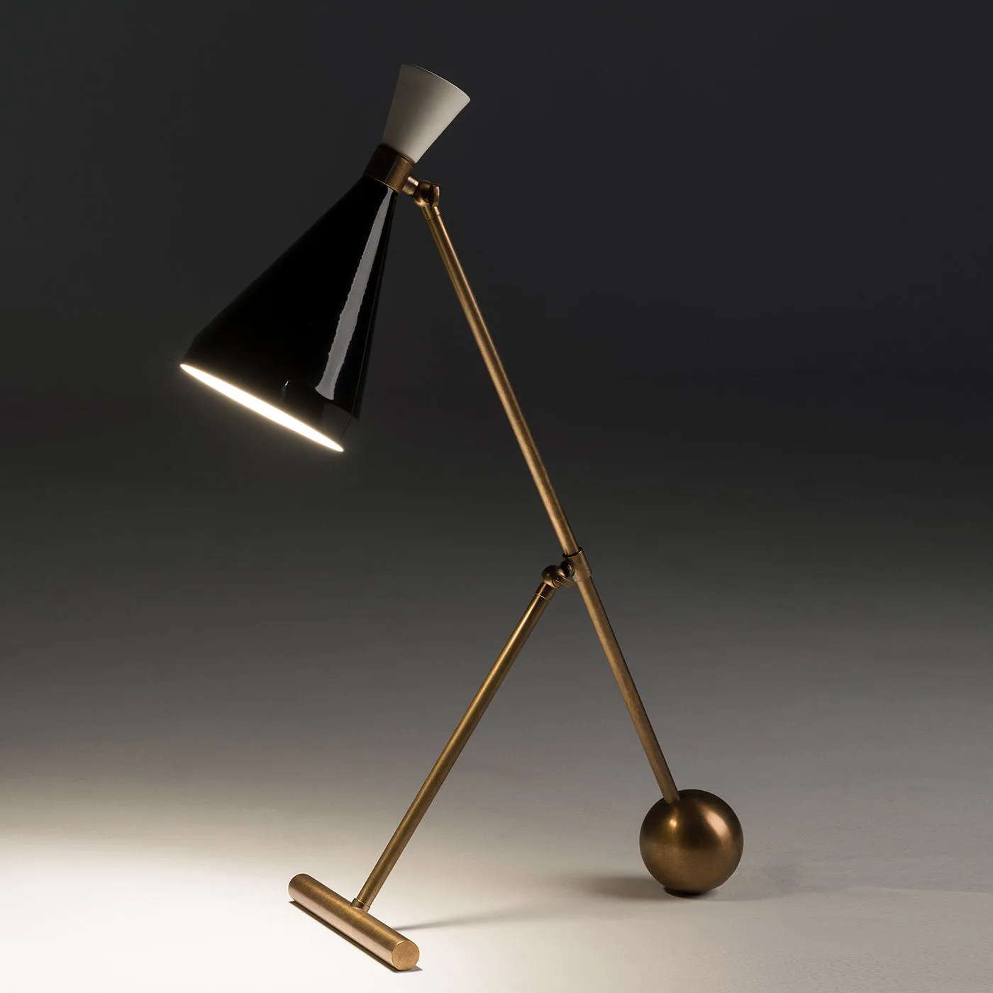 Flipper Desk Lamp By Marco And Giulio Mantellassi
