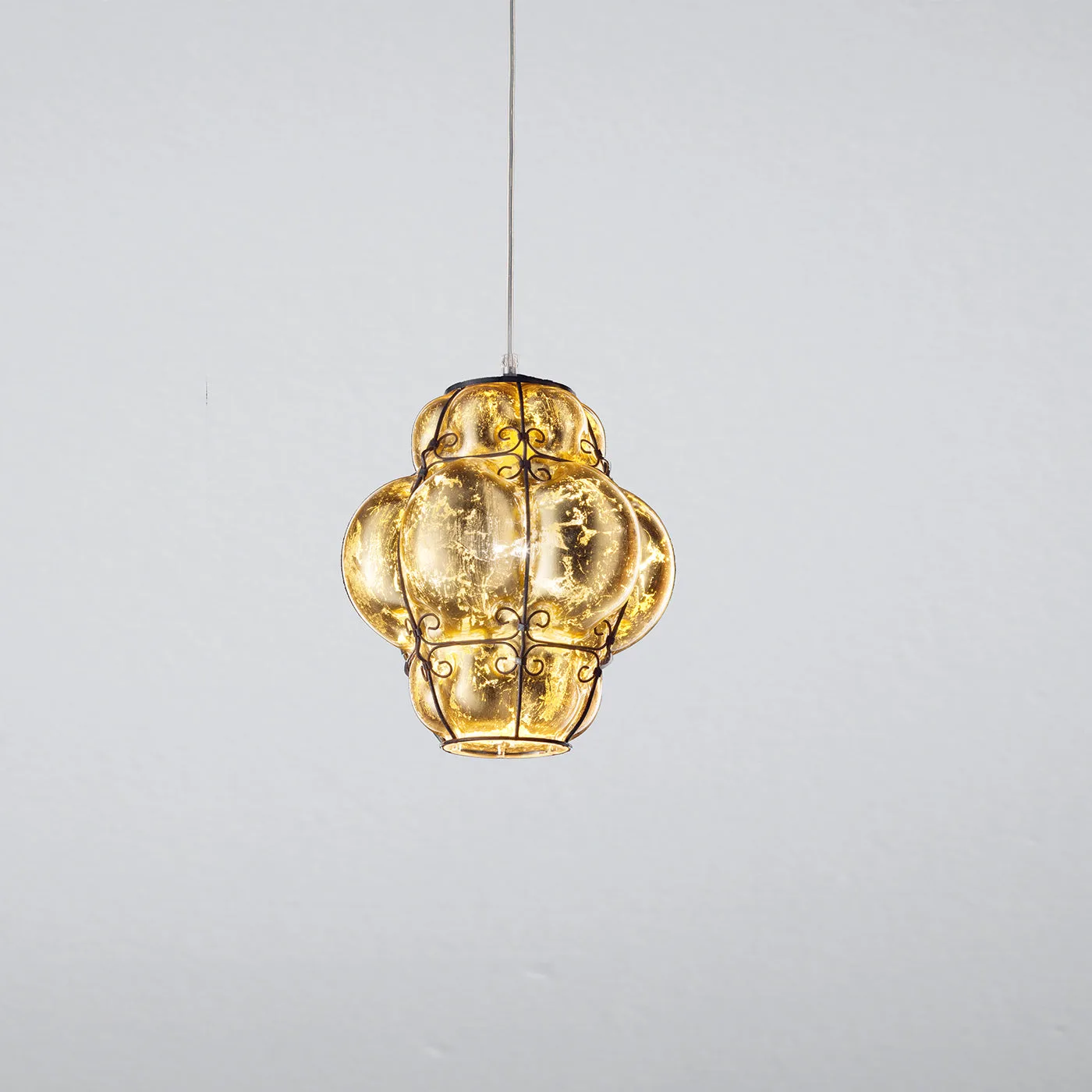 Foglia Oro Amber Toned Pendant Lamp