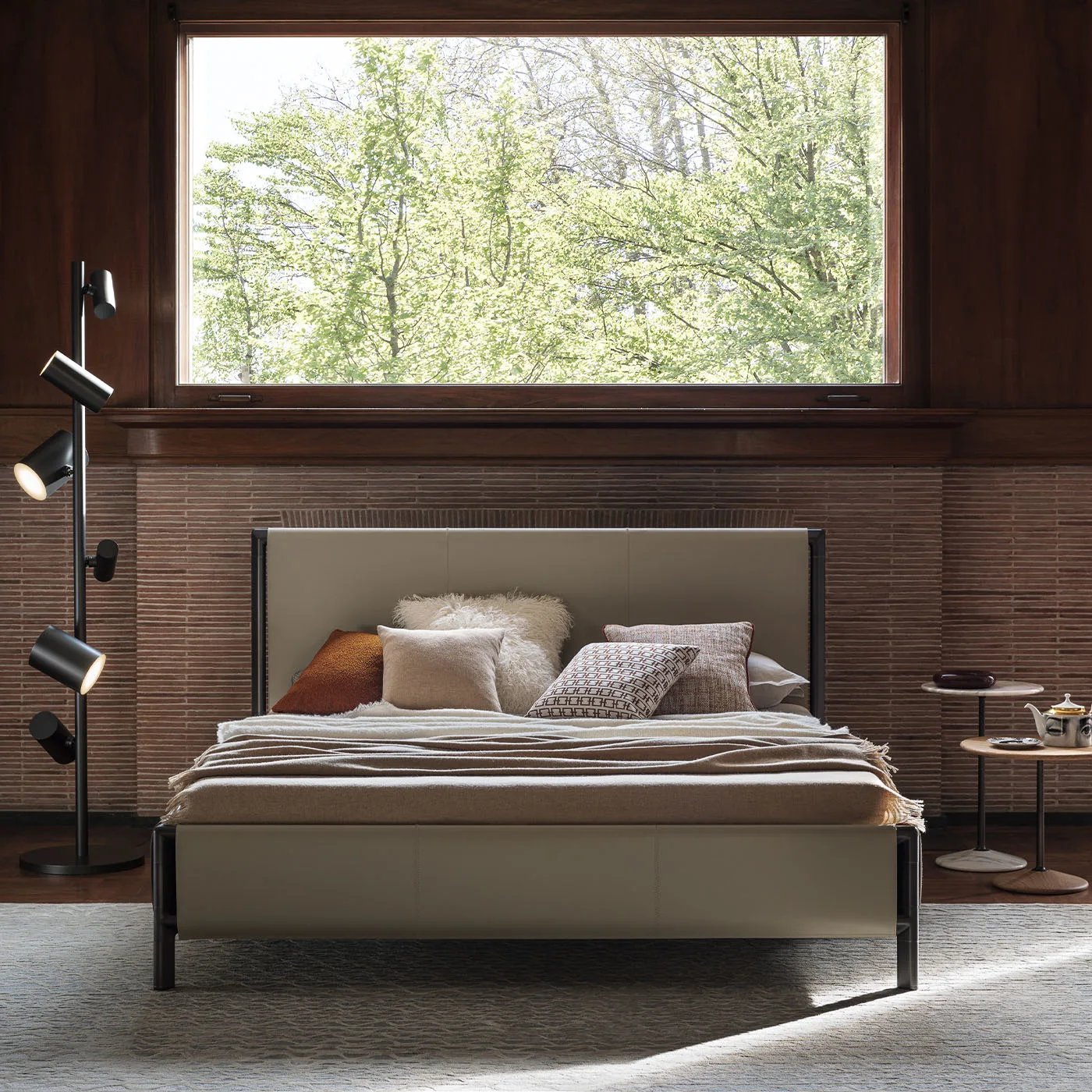 Frame Bed By Stefano Giovannoni