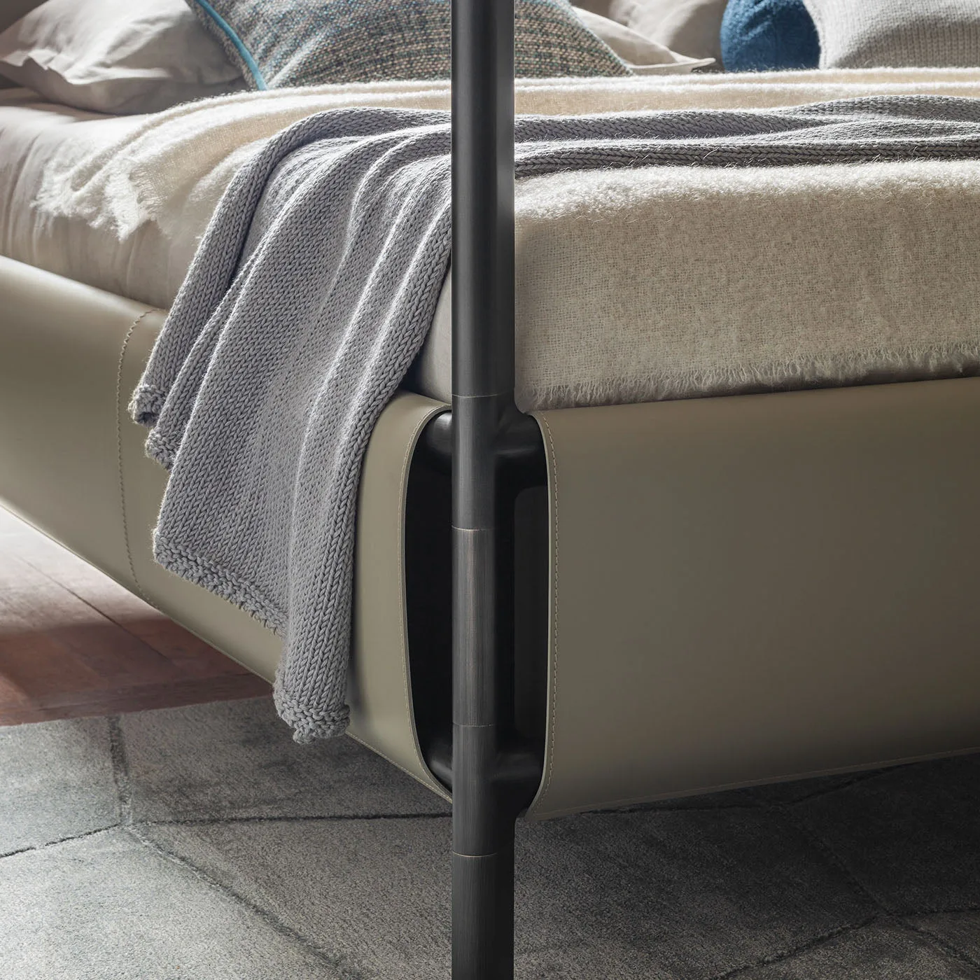 Frame Canopy Bed By Stefano Giovannoni