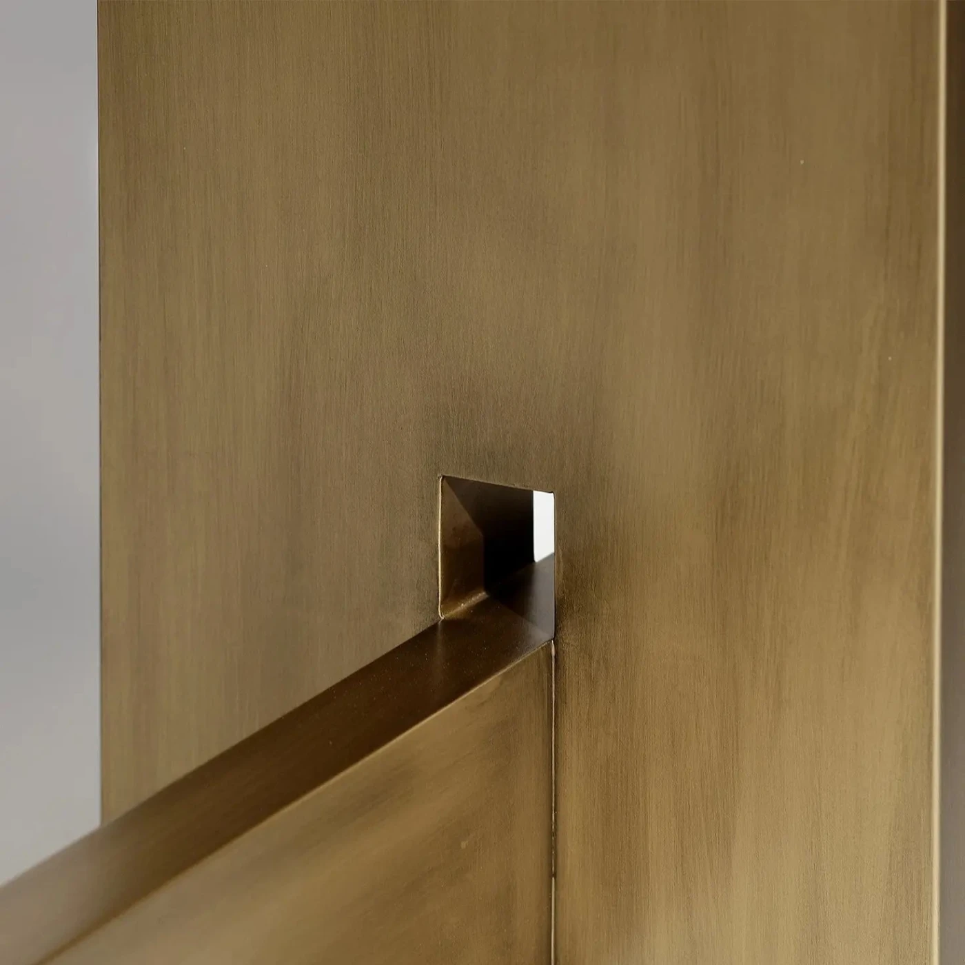 Geometry Bronze Console