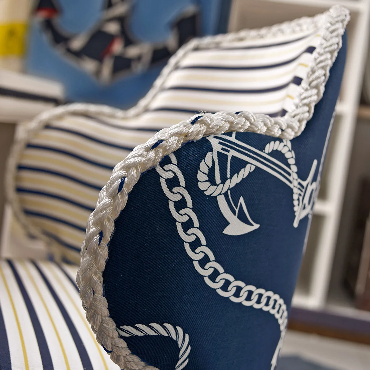 Honey Marine Swivel Chair