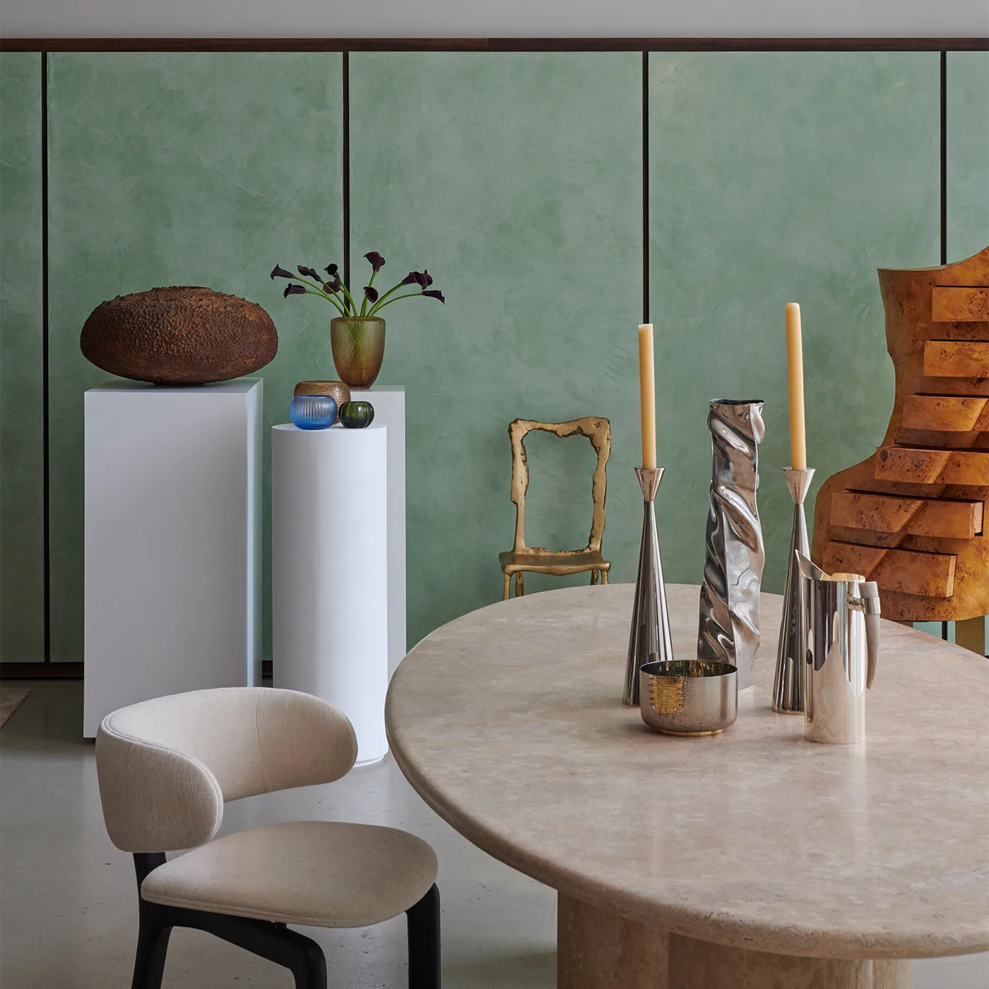 Hunt White Wingback Dining Chair