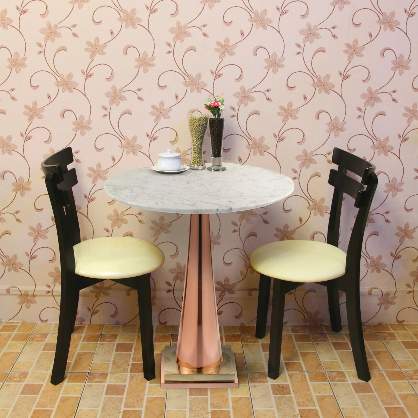 I Conic Round Brass Bistrot Table