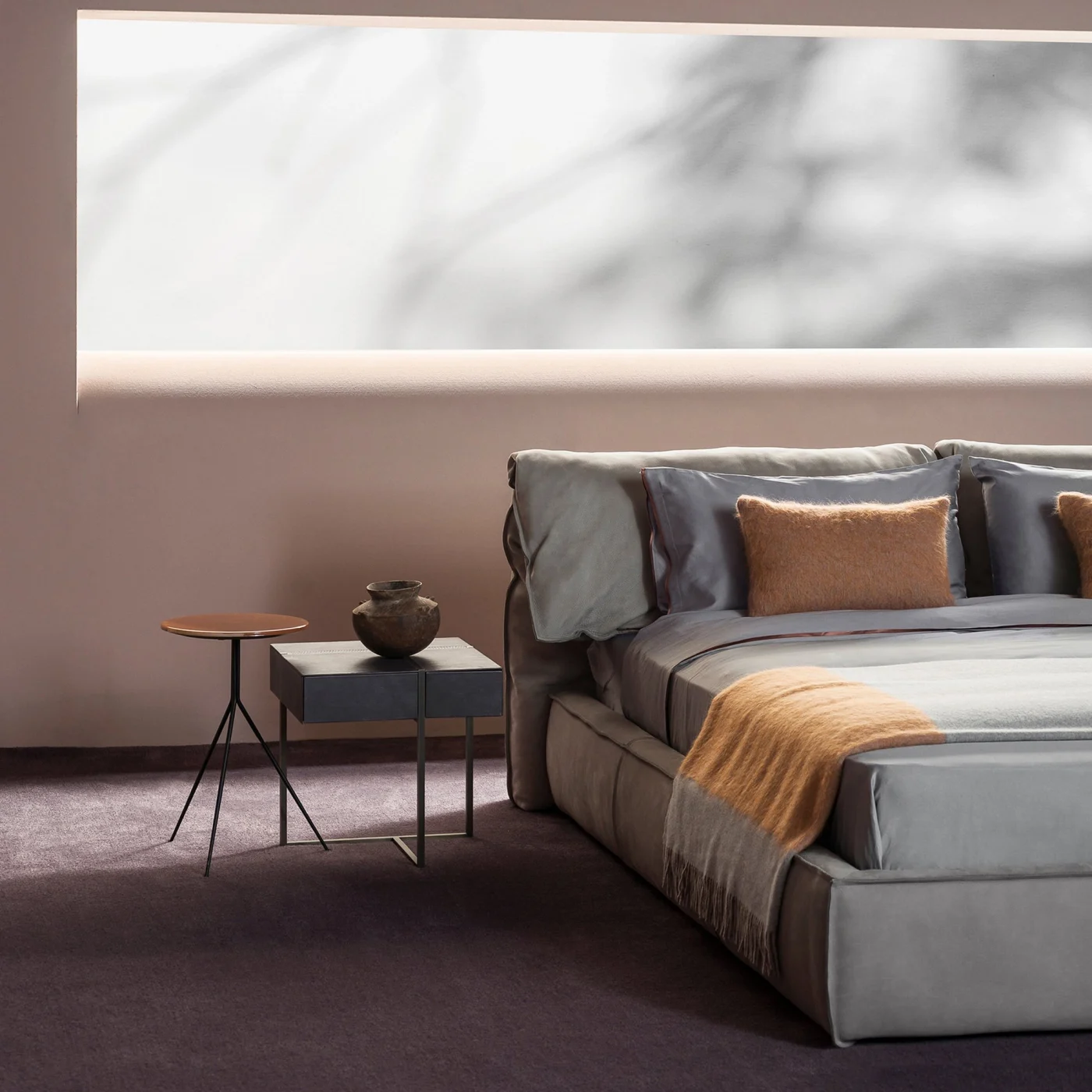 Icaro Night Table By Baxter P