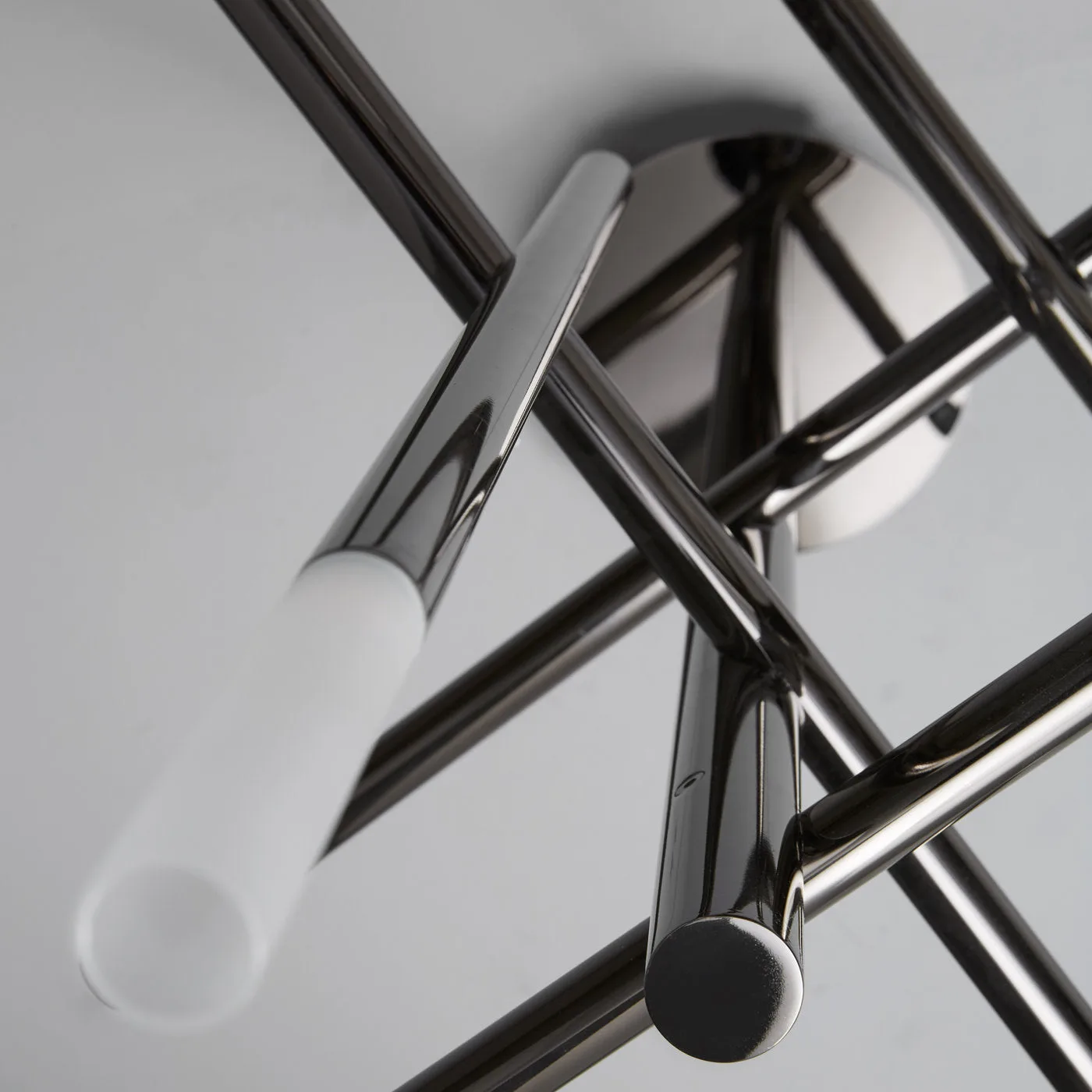 Kitami Modern Medium Chandelier