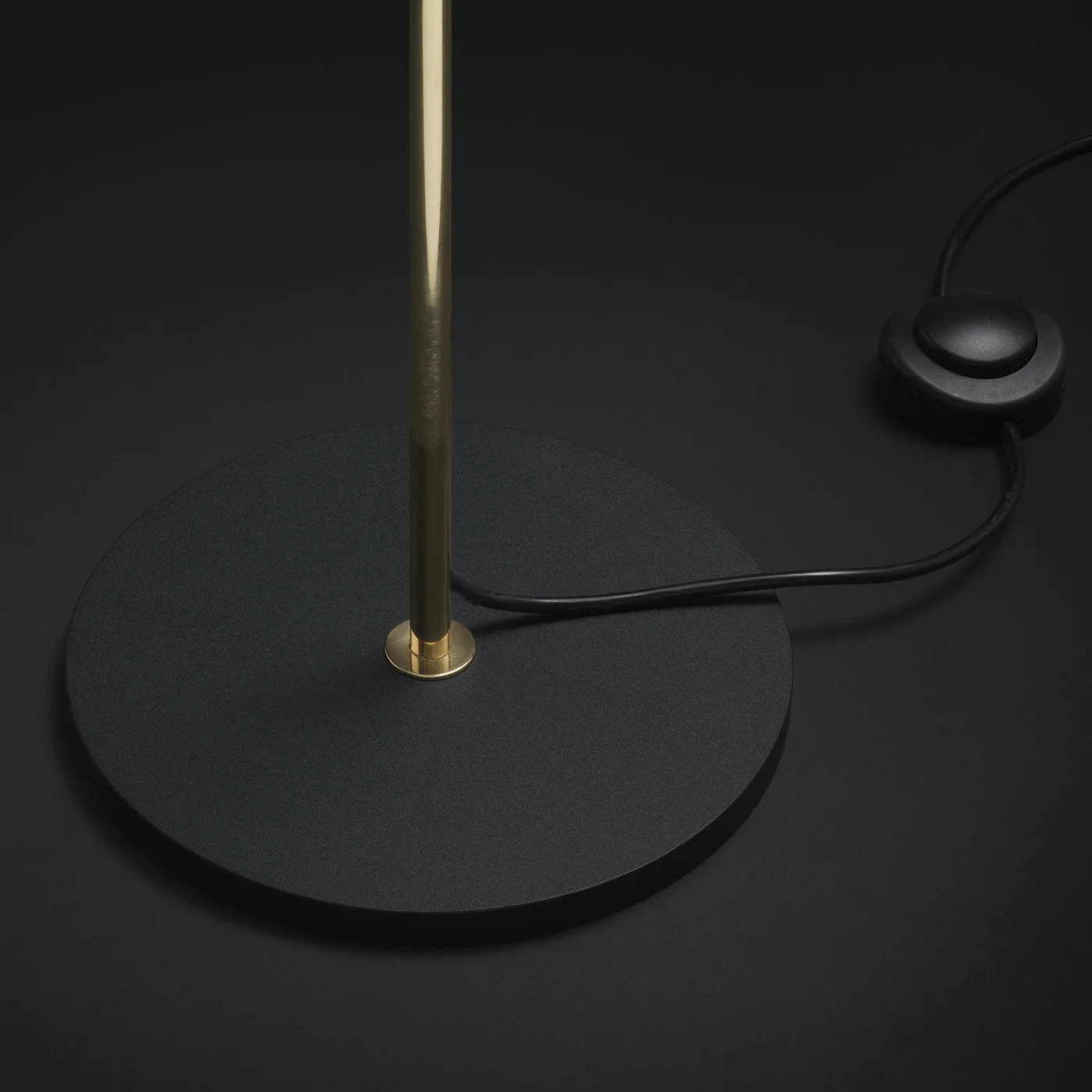 Lady V Black Low Floor Lamp in Brass