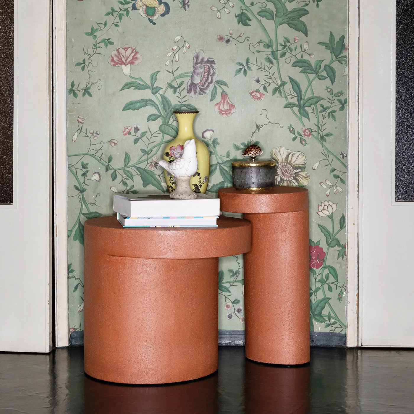 Lazy O Accent Side Table By Dainelli Studio