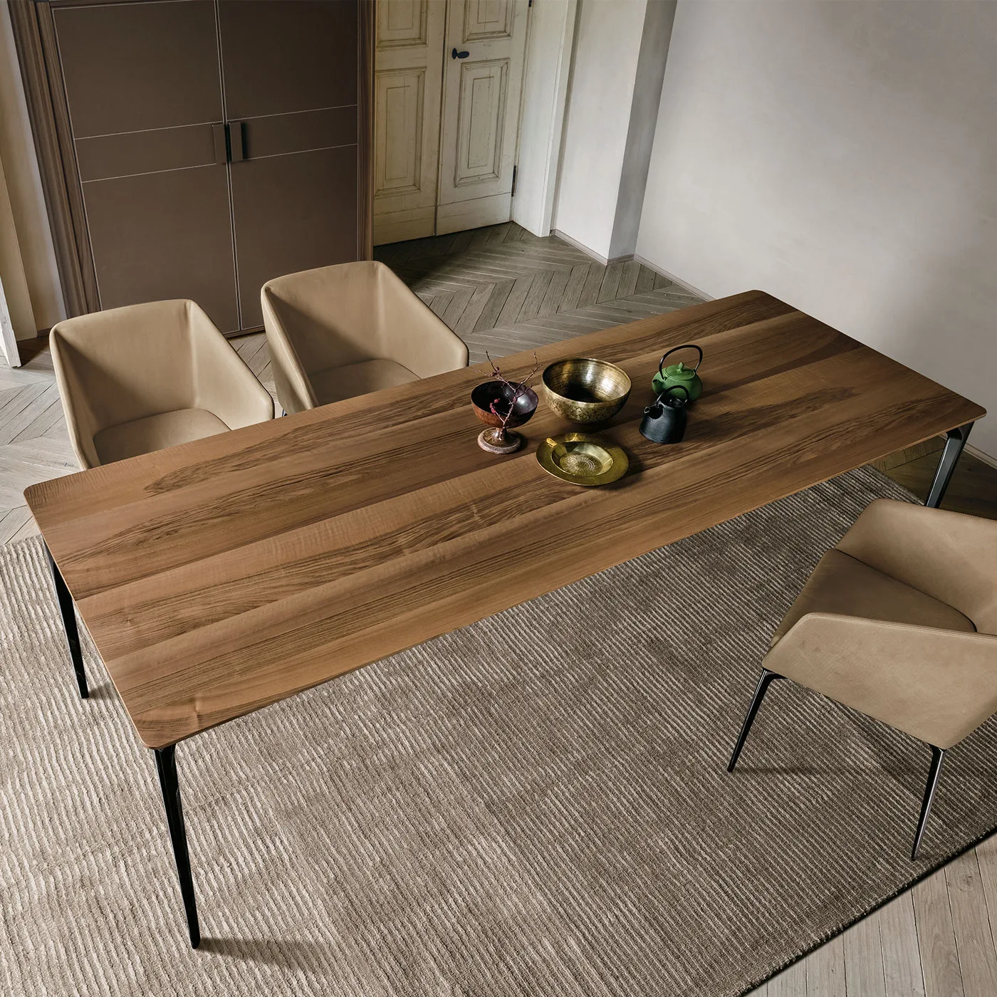 Liuto Rectangular Heat Treated Oak Top Table