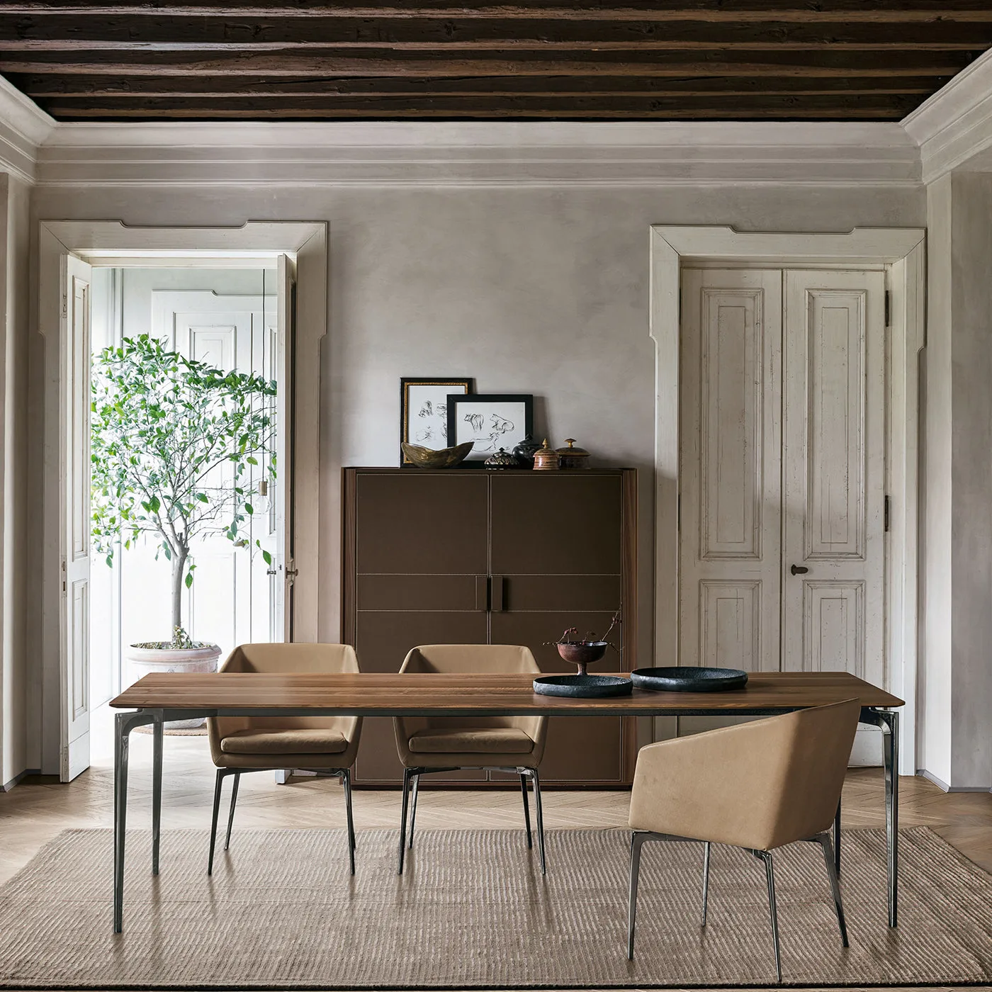 Liuto Rectangular Heat Treated Oak Top Table