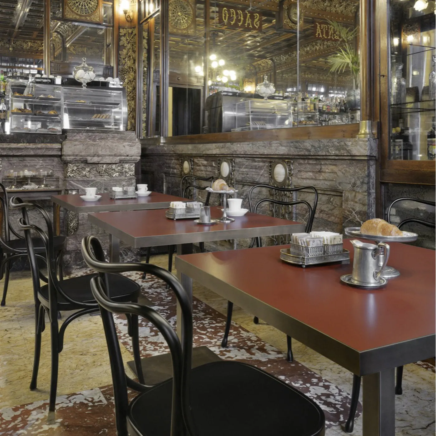 Loos Cafe Museum Chair With Solid Seat