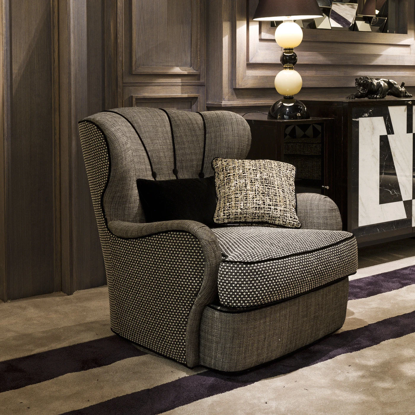 Mademoiselle Swivel Armchair