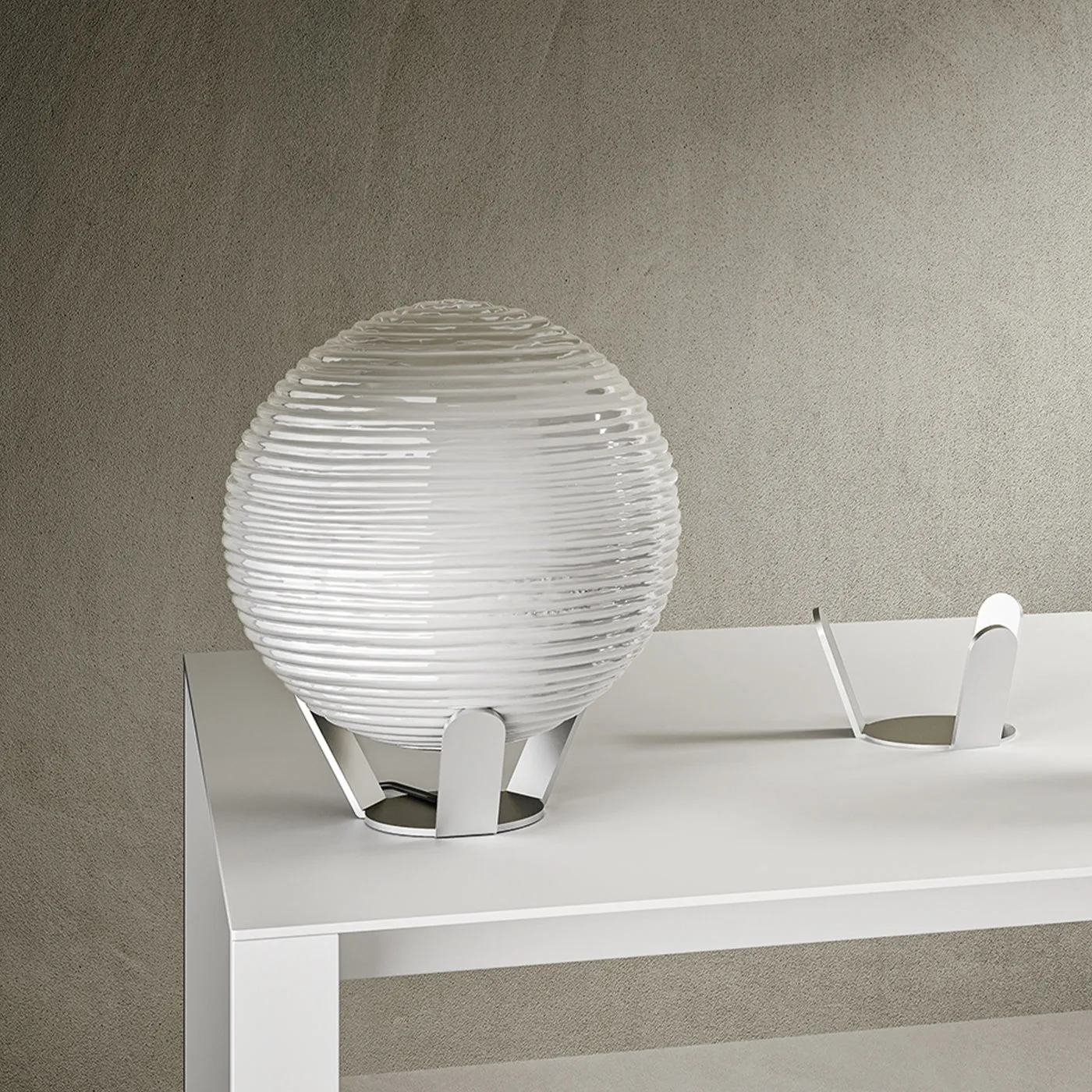 Maestro Large Table Lamp