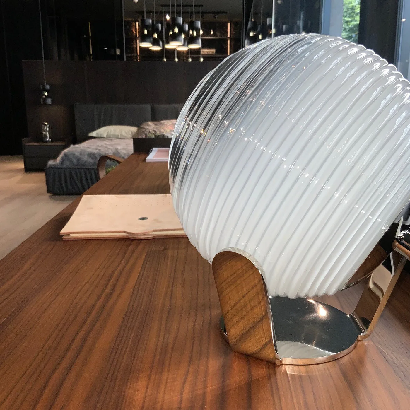Maestro Small Table Lamp