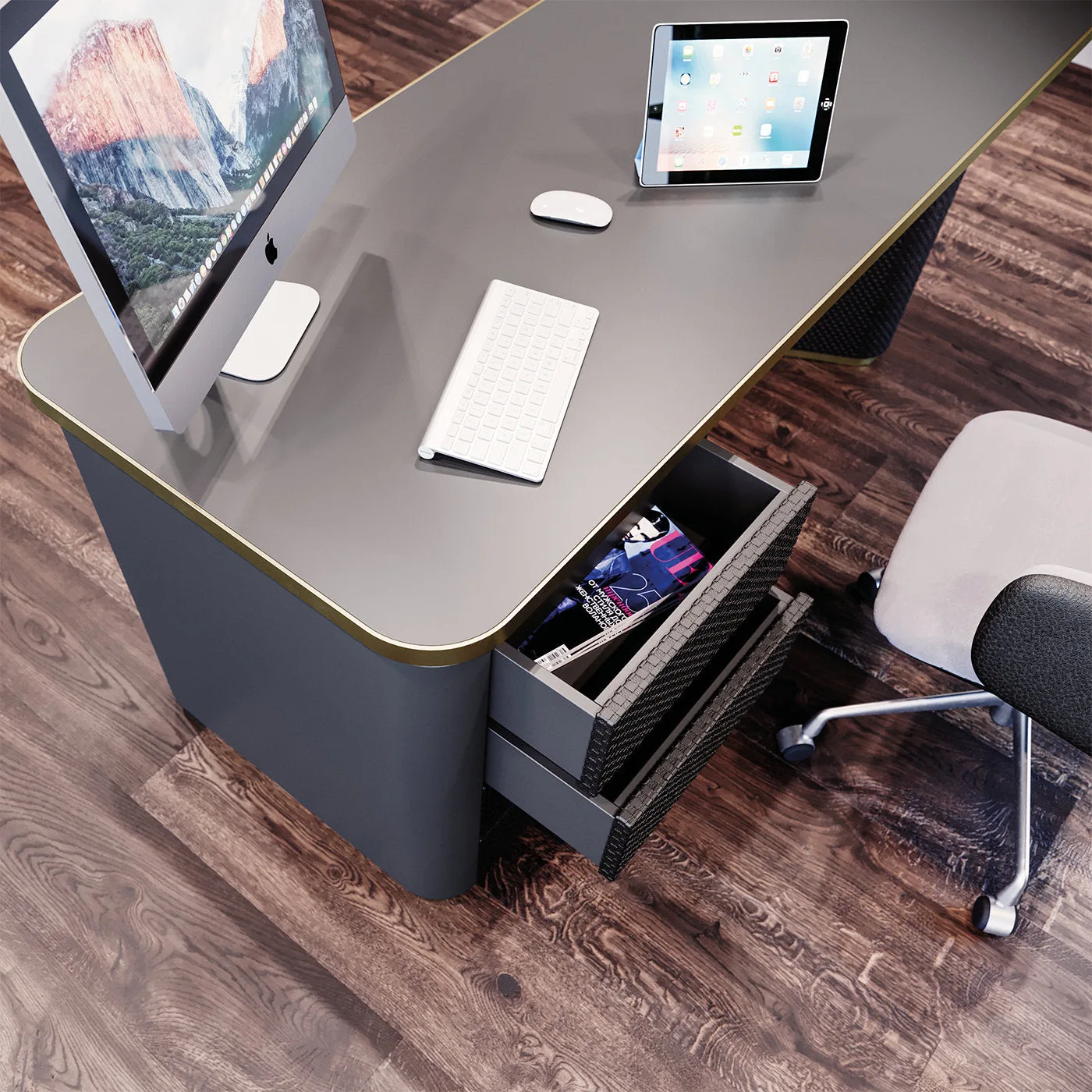 Marc Desk