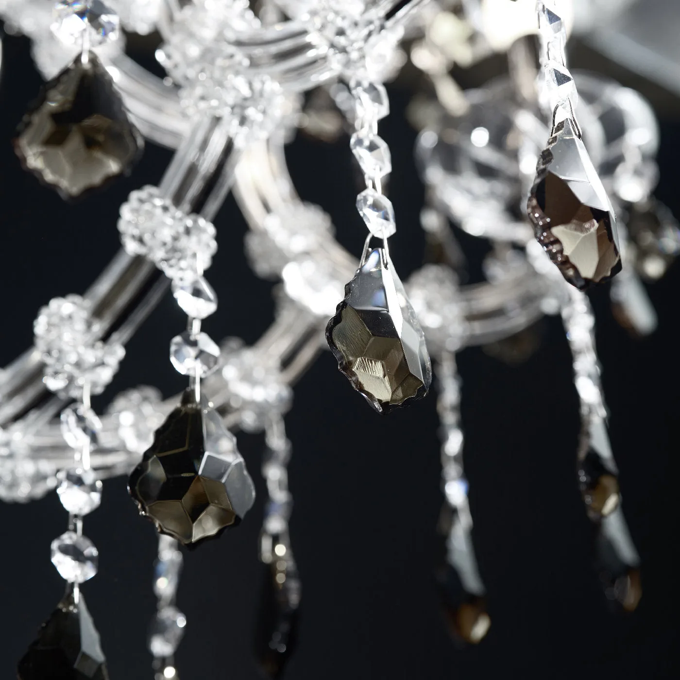 Maria Theresa Noir Wall Lamp