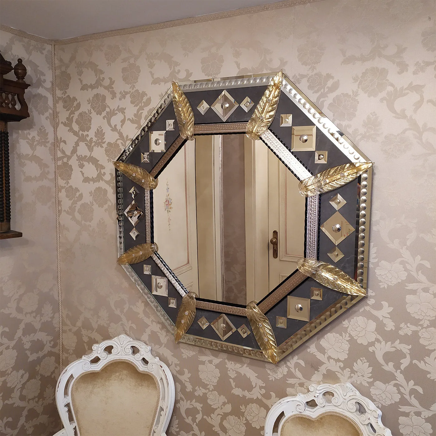 Marte Murano Glass Mirror