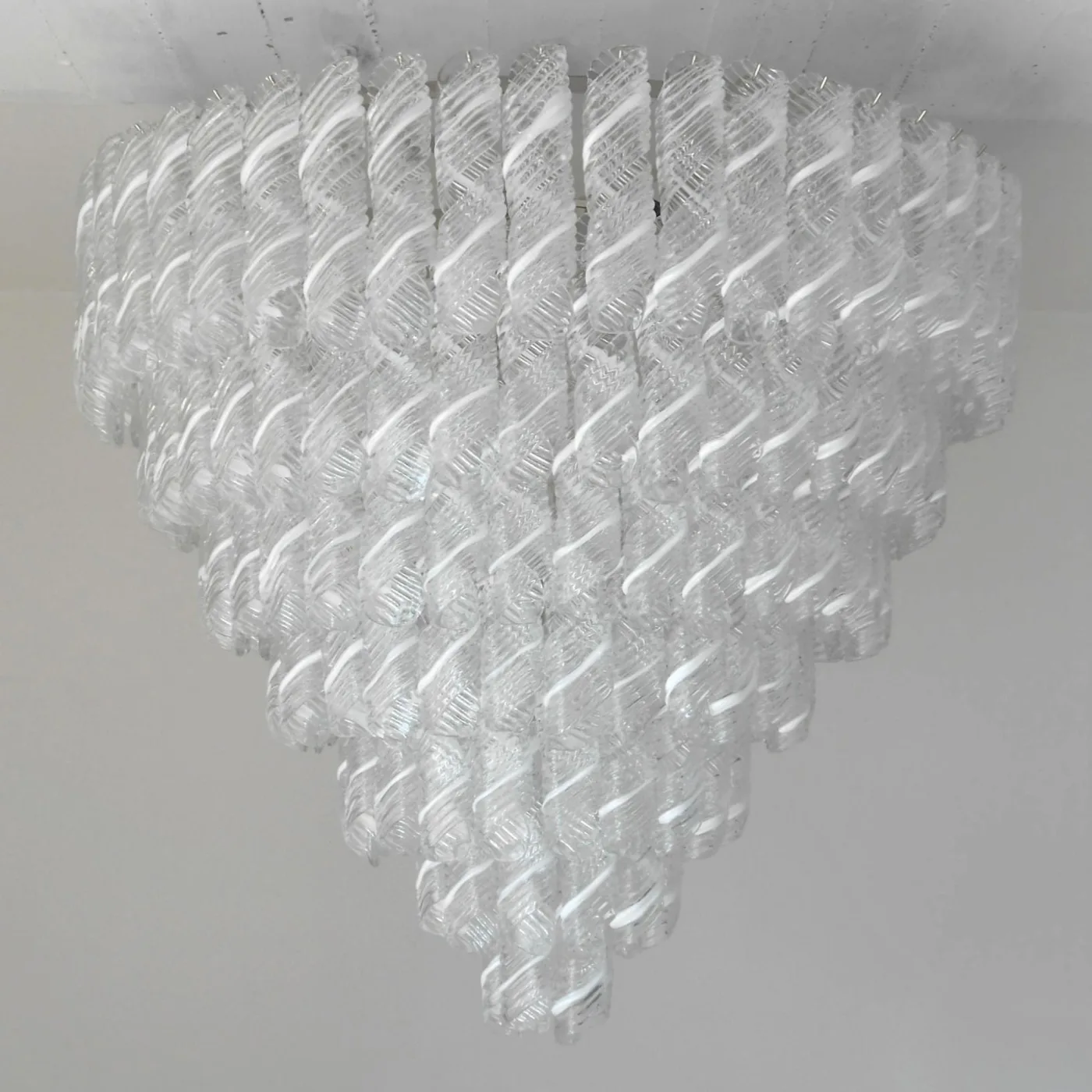 Molle Chandelier