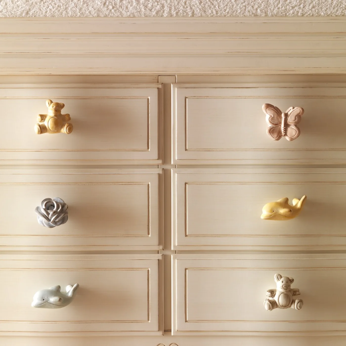 Notte Dresser With Animal Knobs