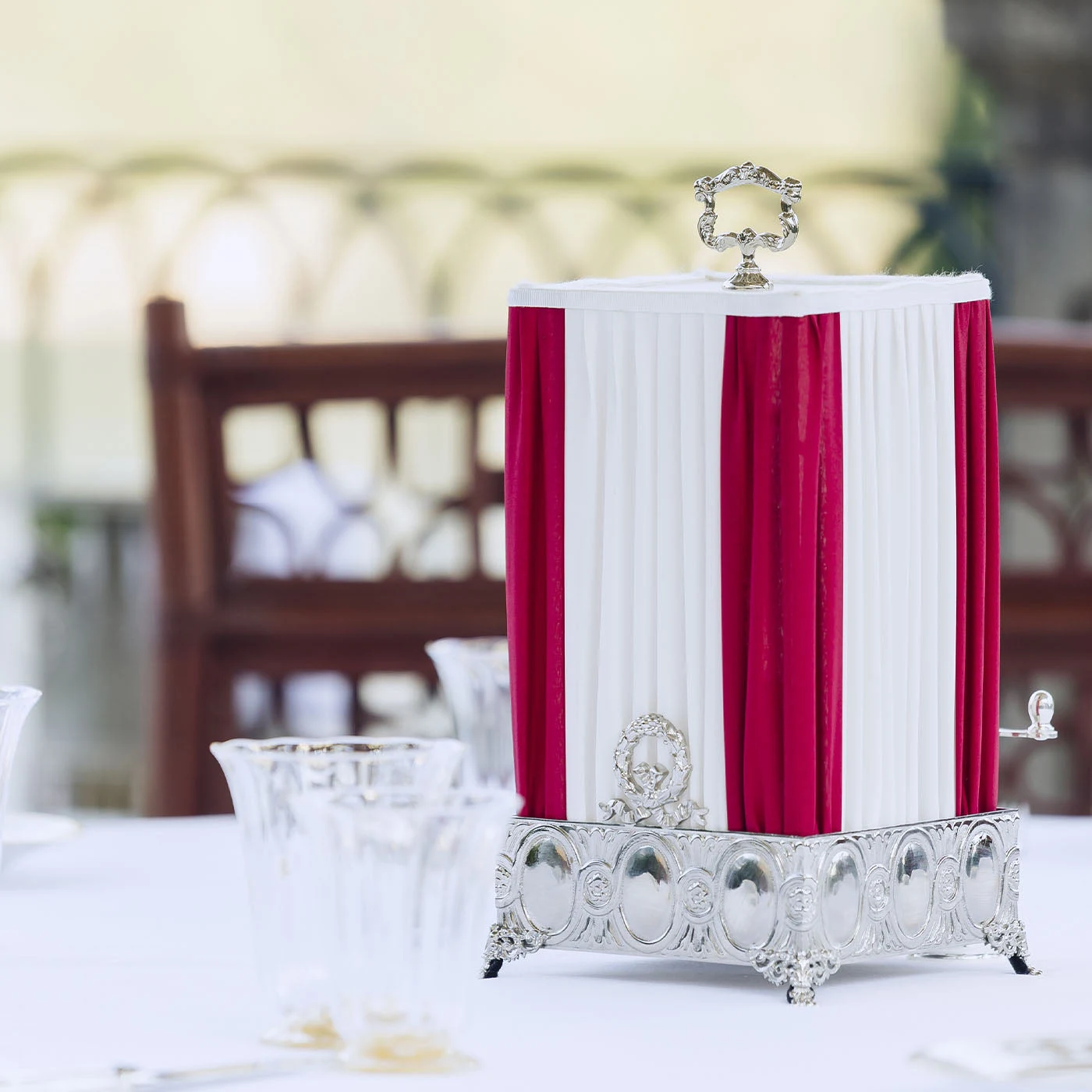 Palmira With Square Fabric Lampshade Table Light