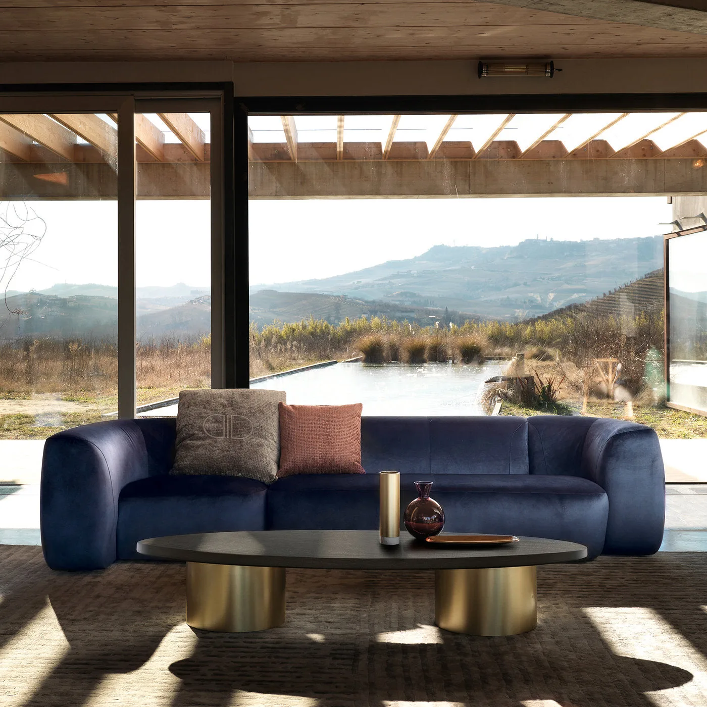 Paride Oval Coffee Table