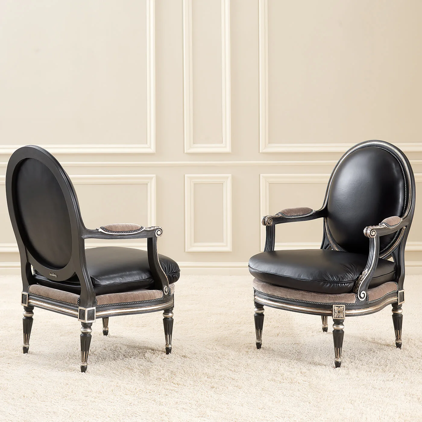 Perla Armchair
