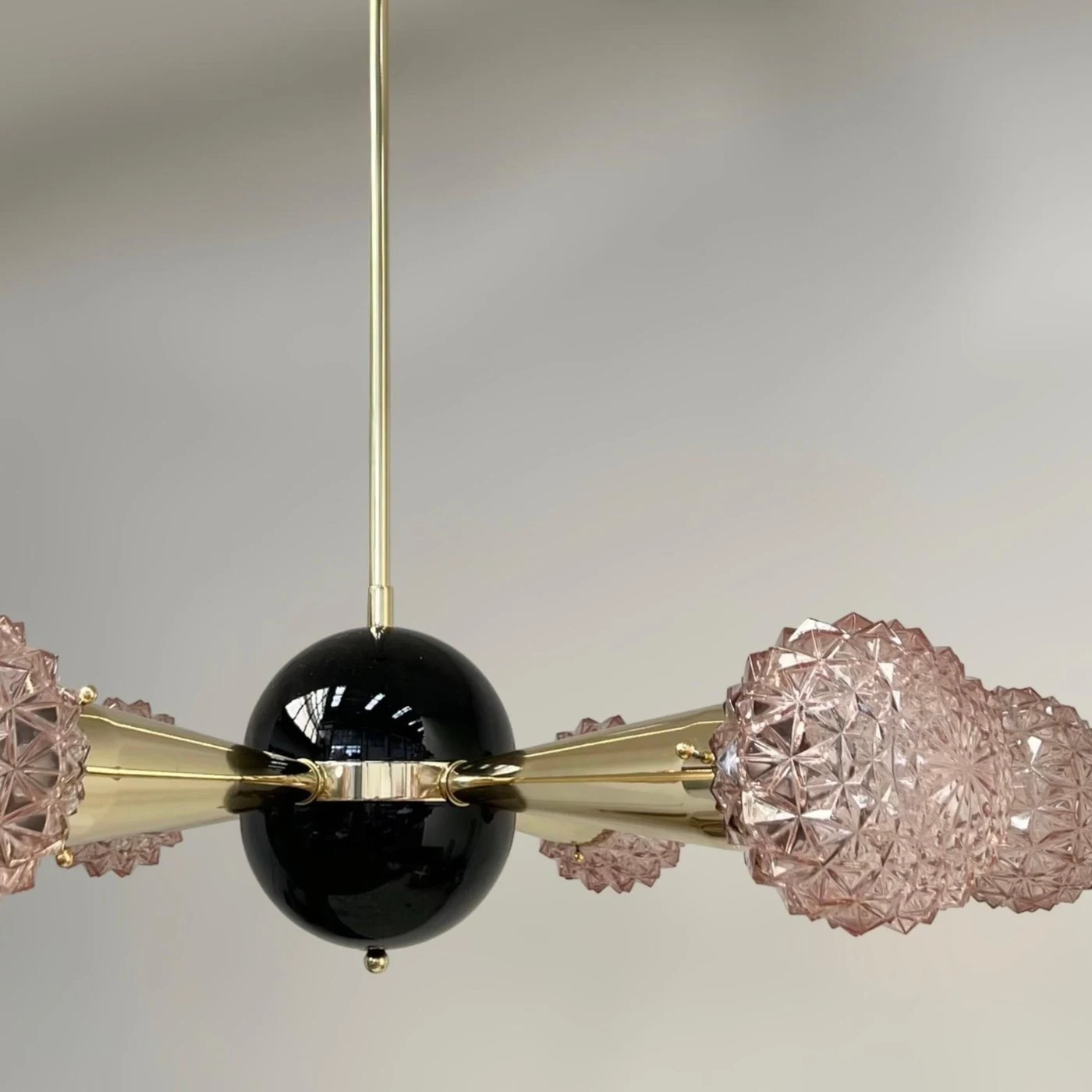 Pink Sfinge Chandelier