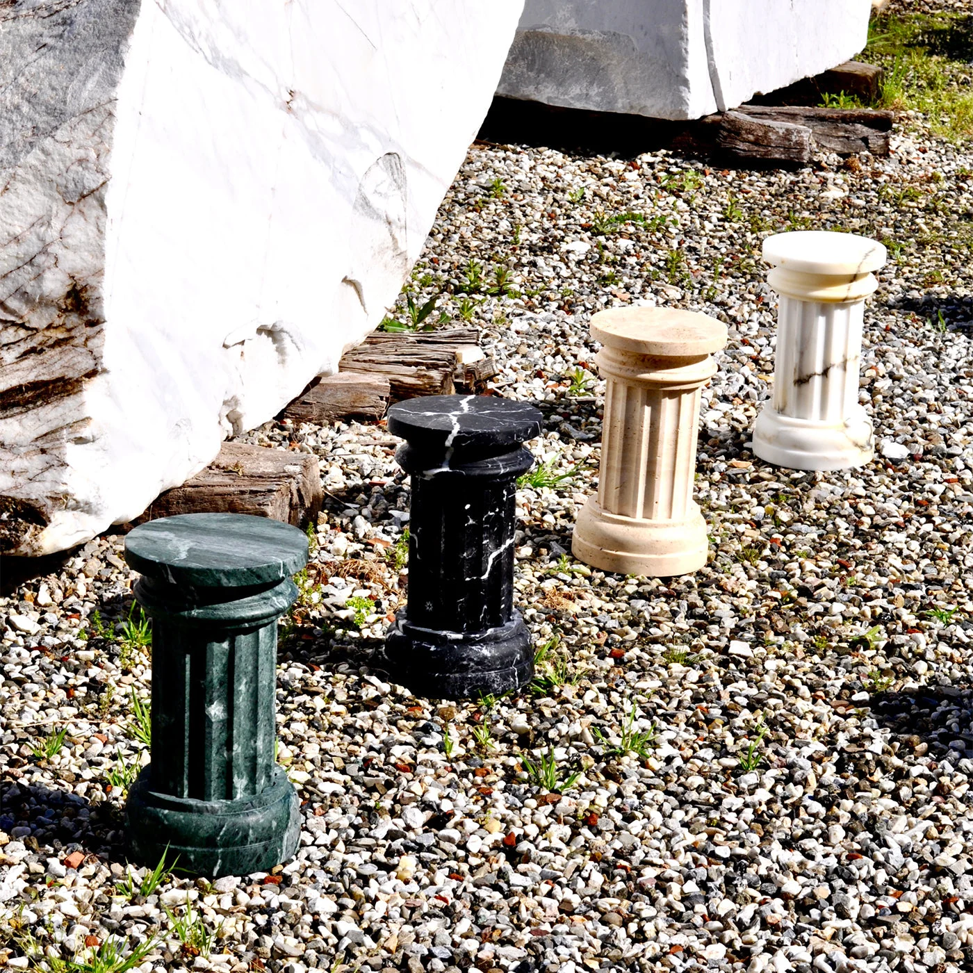 Por Tan Te Satin Paonazzo Marble Column Vase