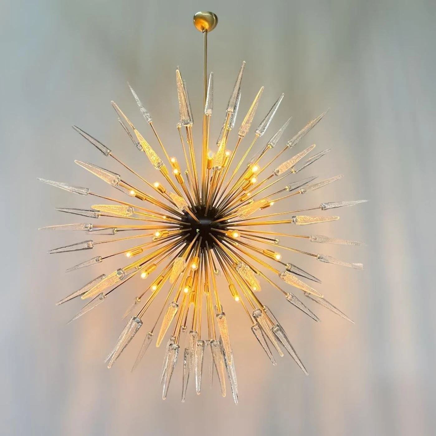 Puntali Sputnik Chandelier