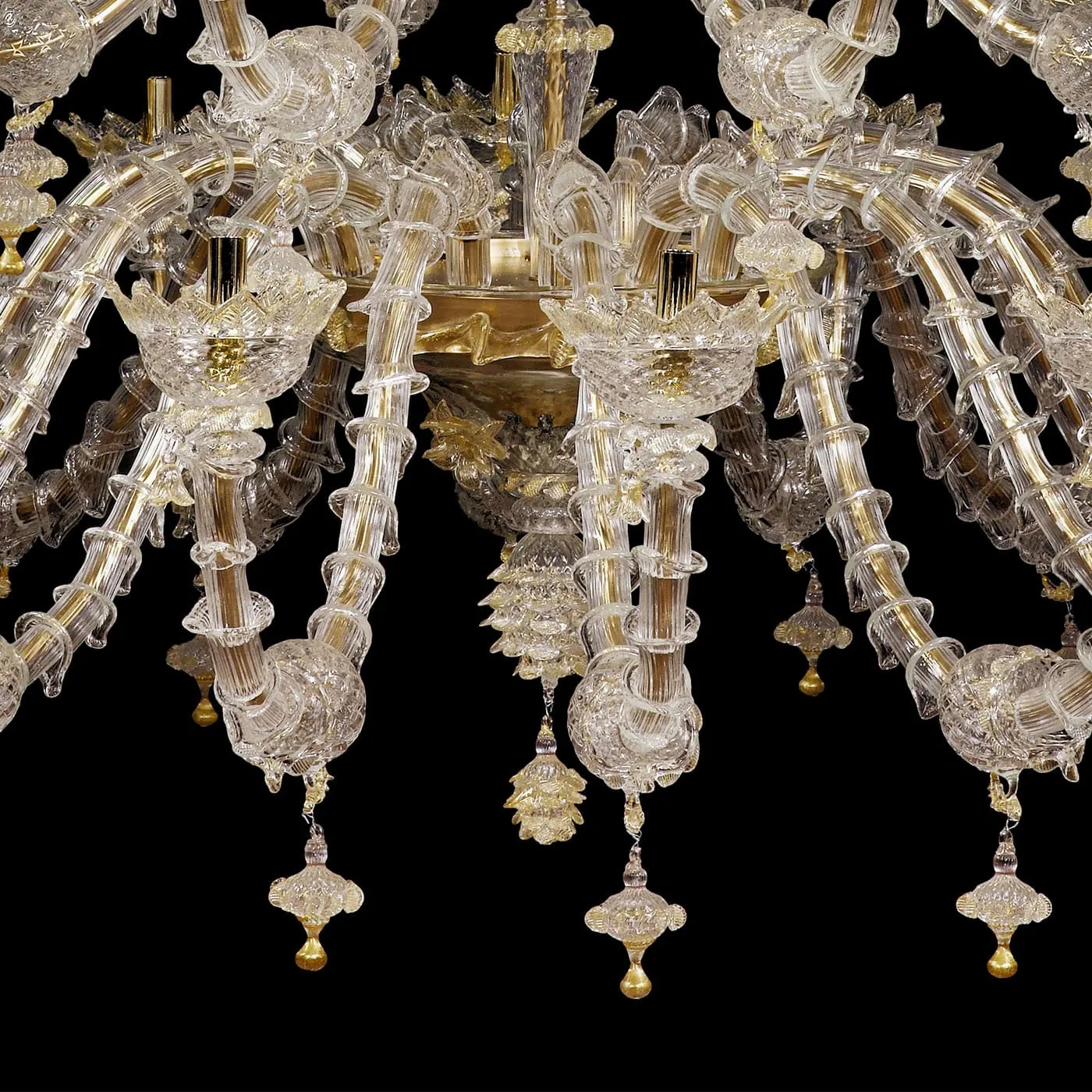 Rezzonico-style Gold and Crystal Chandelier 2