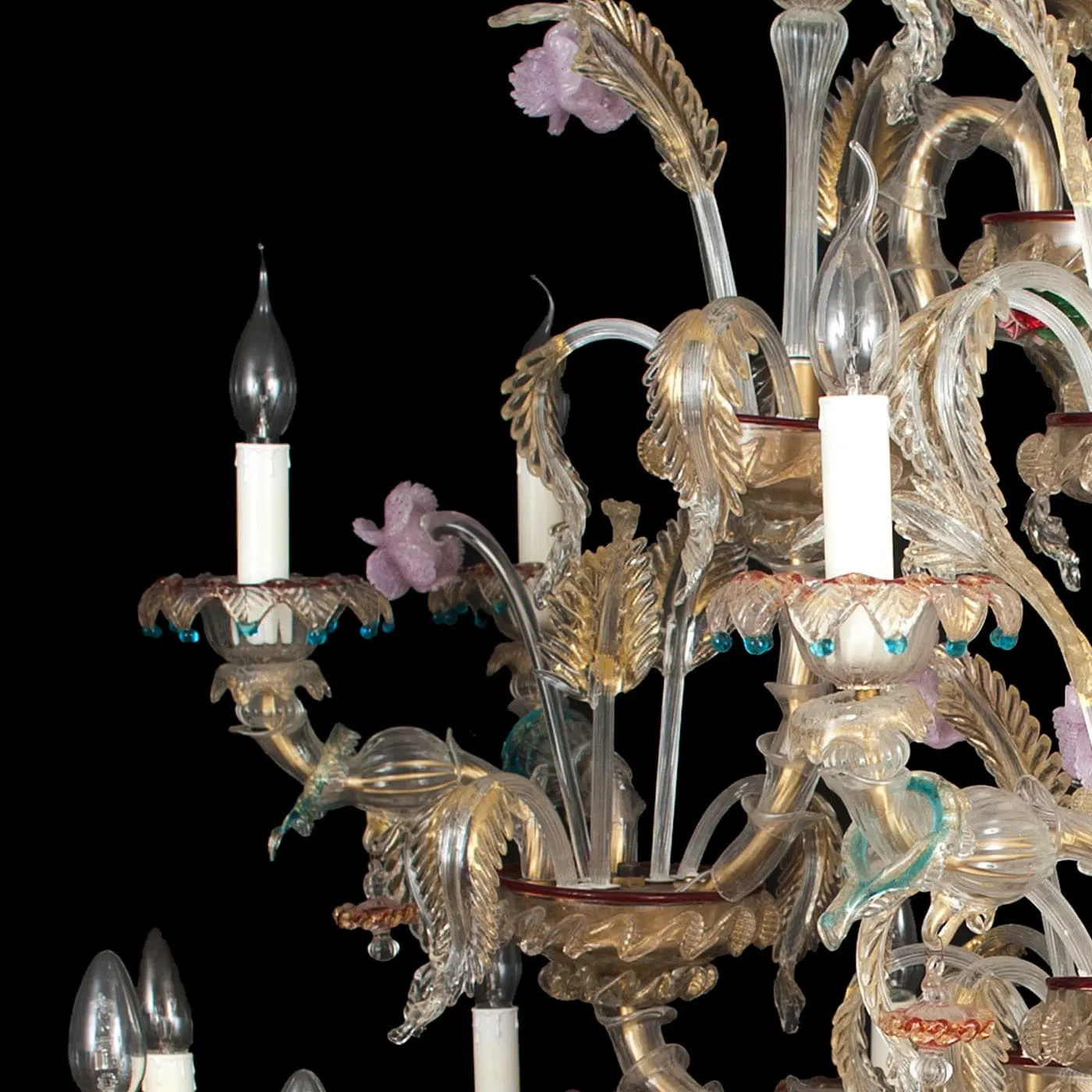 Rezzonico-style Gold and Crystal Chandelier 5