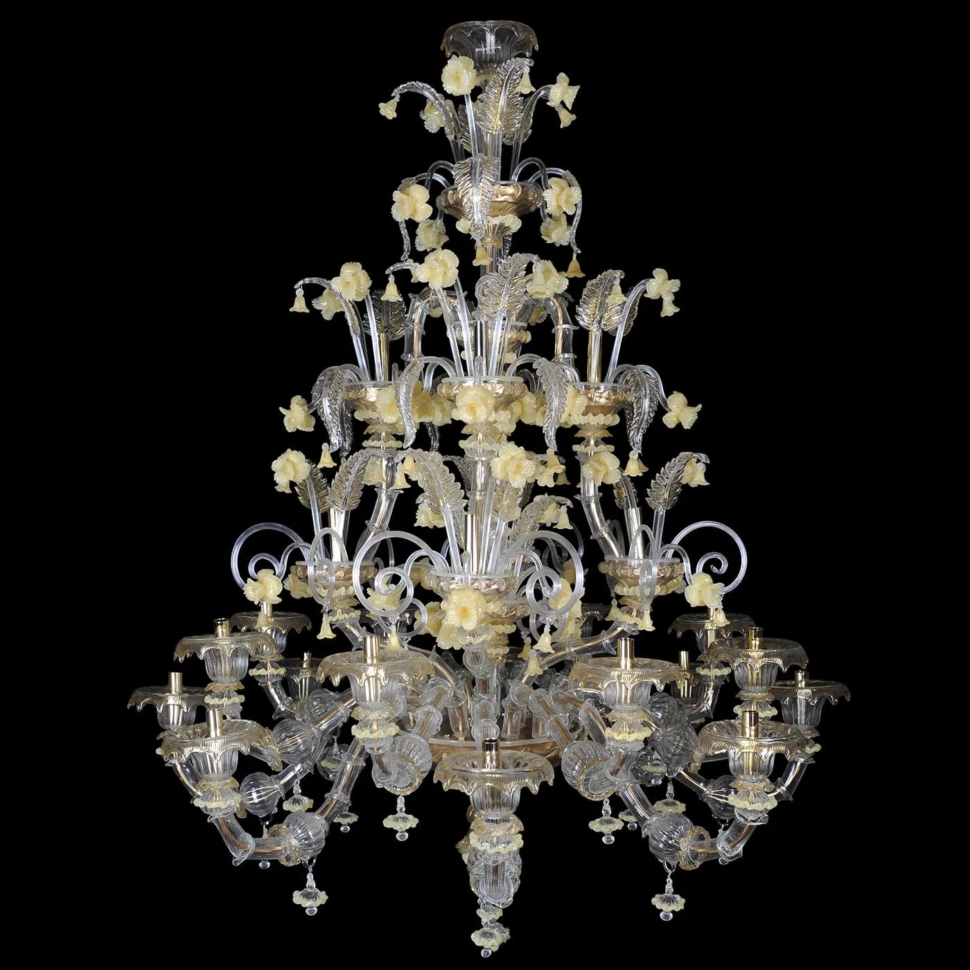 Rezzonico-style Yellow Chandelier