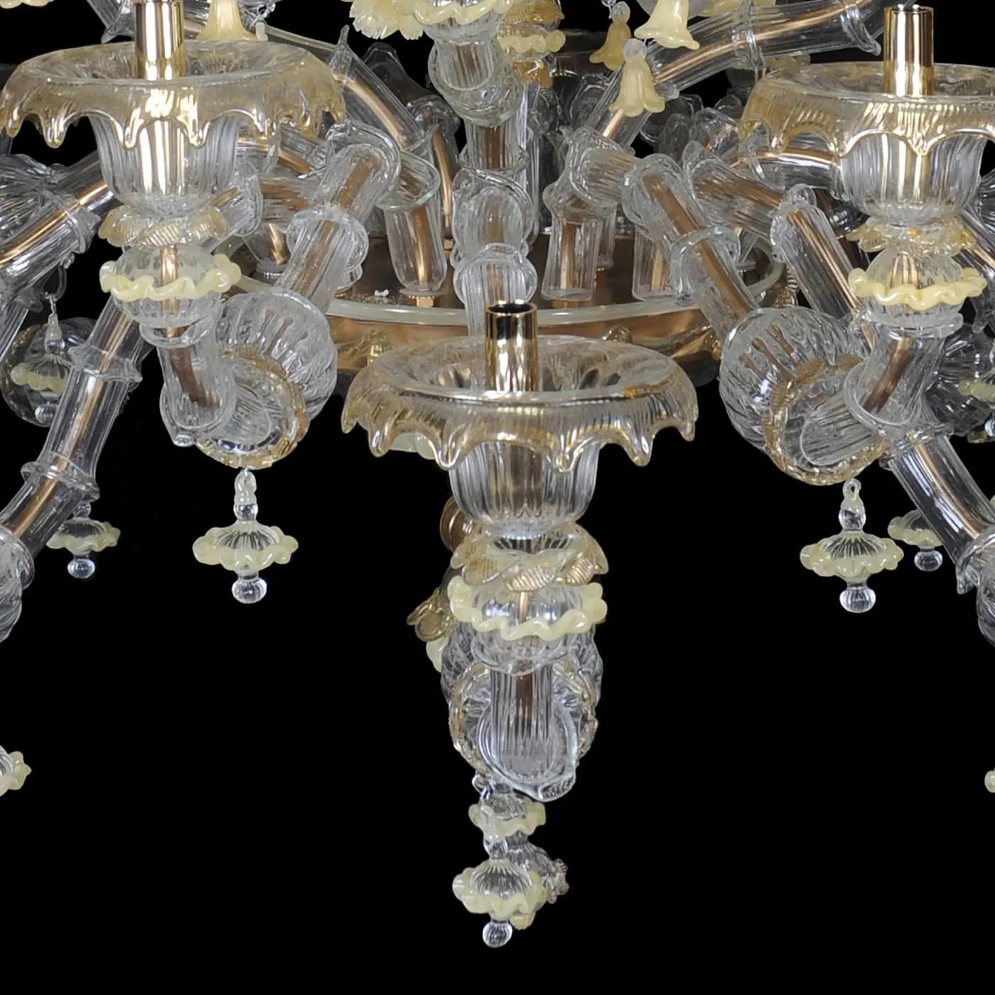 Rezzonico-style Yellow Chandelier
