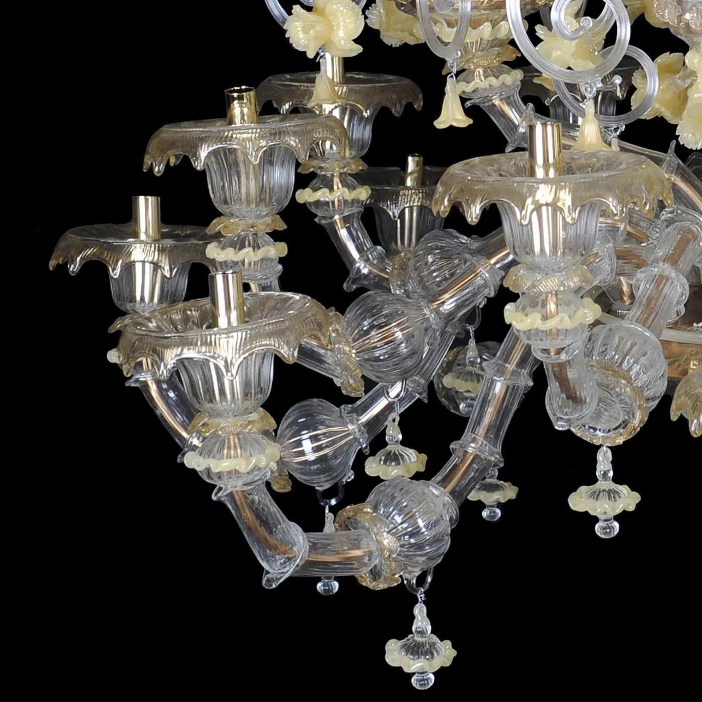 Rezzonico-style Yellow Chandelier