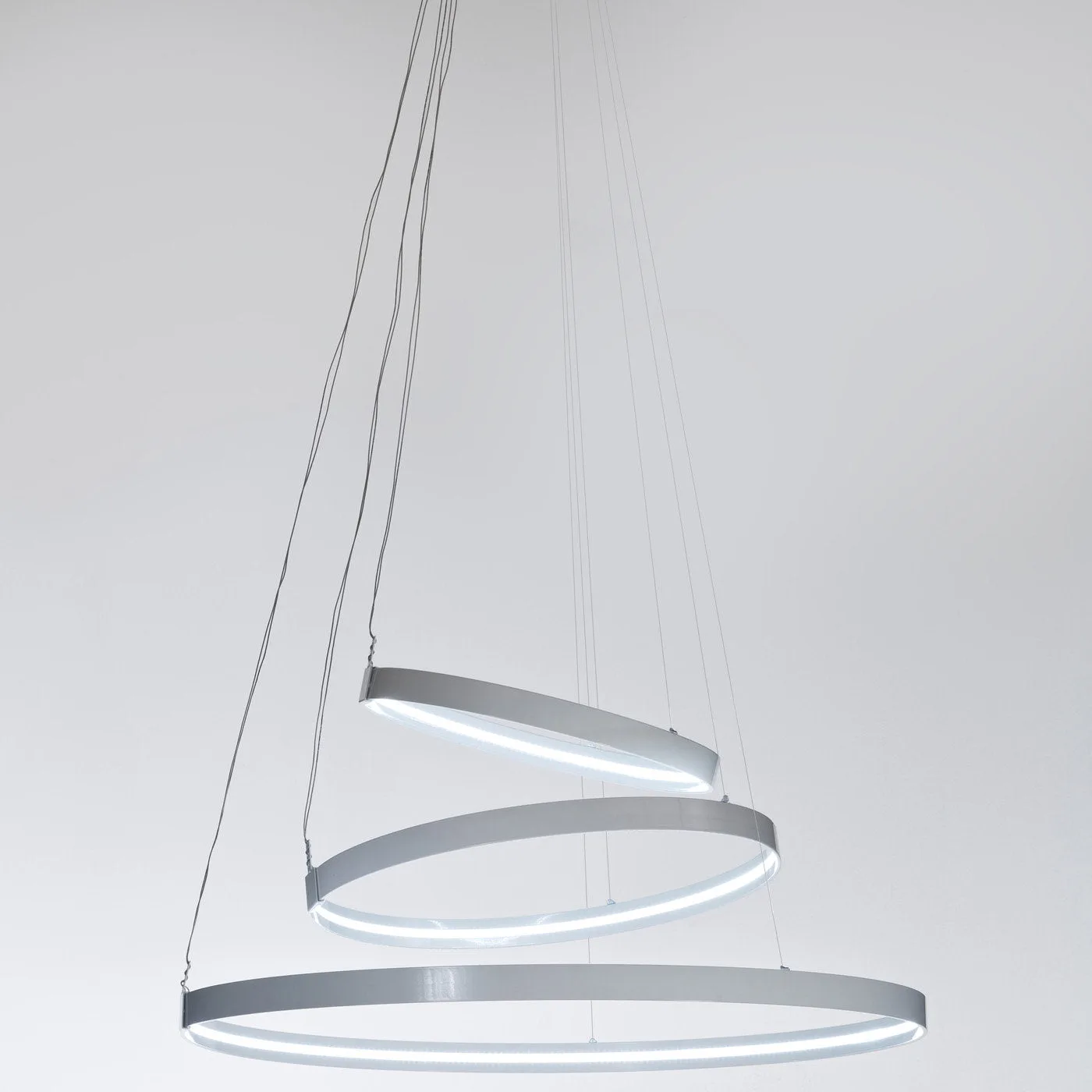 Rings Orizzontale White Pendant by Valerio Cometti