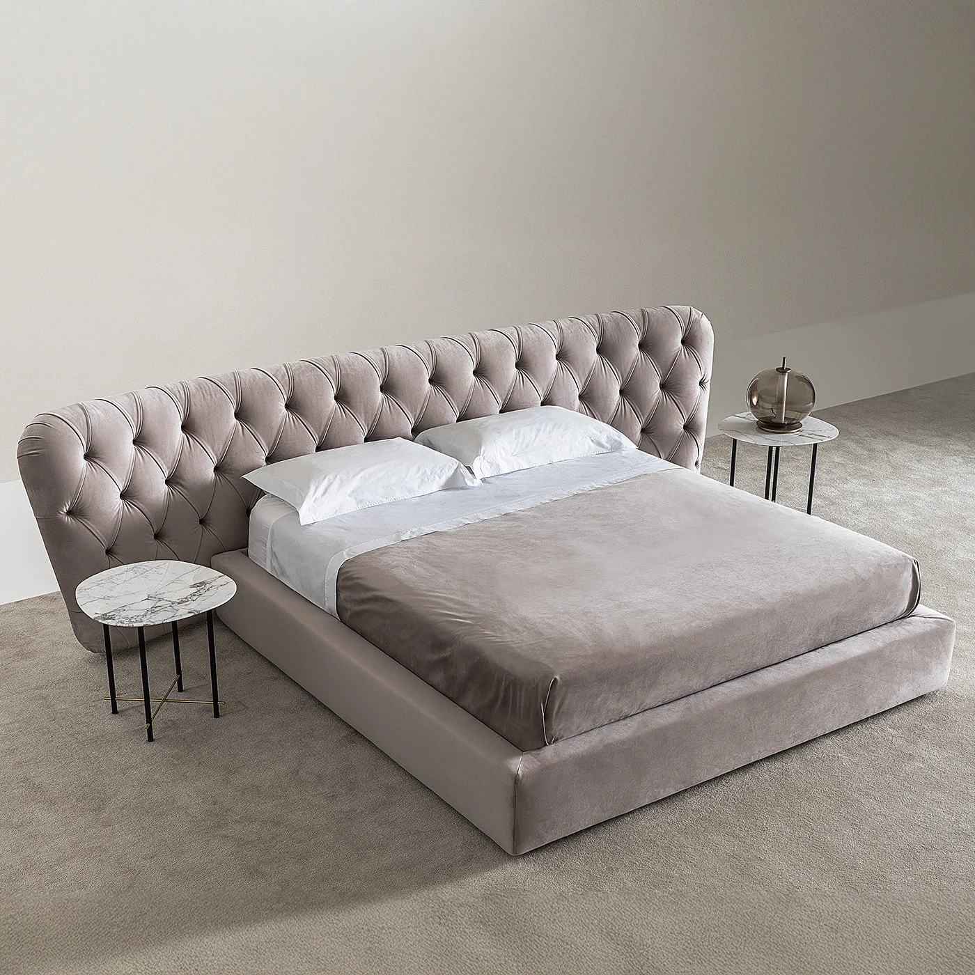Royale Tufted Bed Taupe Velvet by Castello Lagravinese