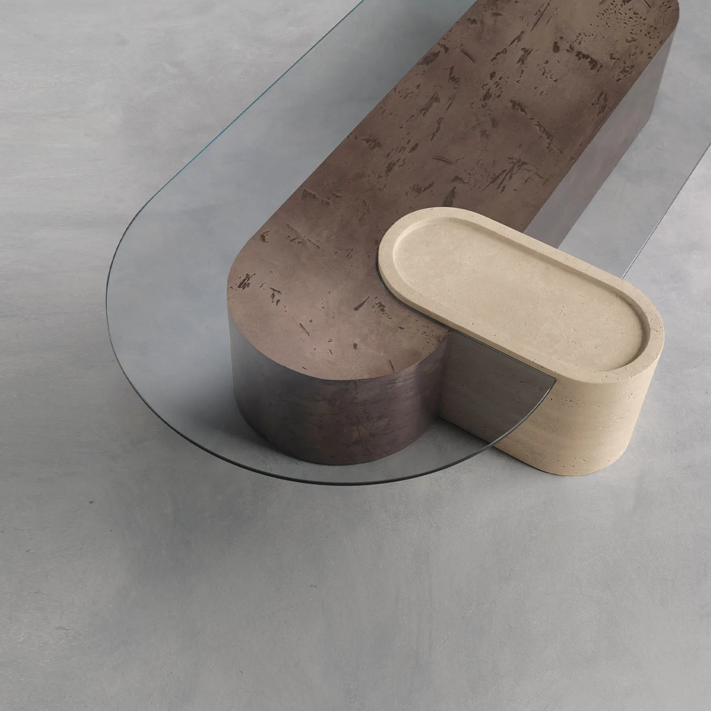 Saturnia Oval Coffee Table By Dainelli Studio