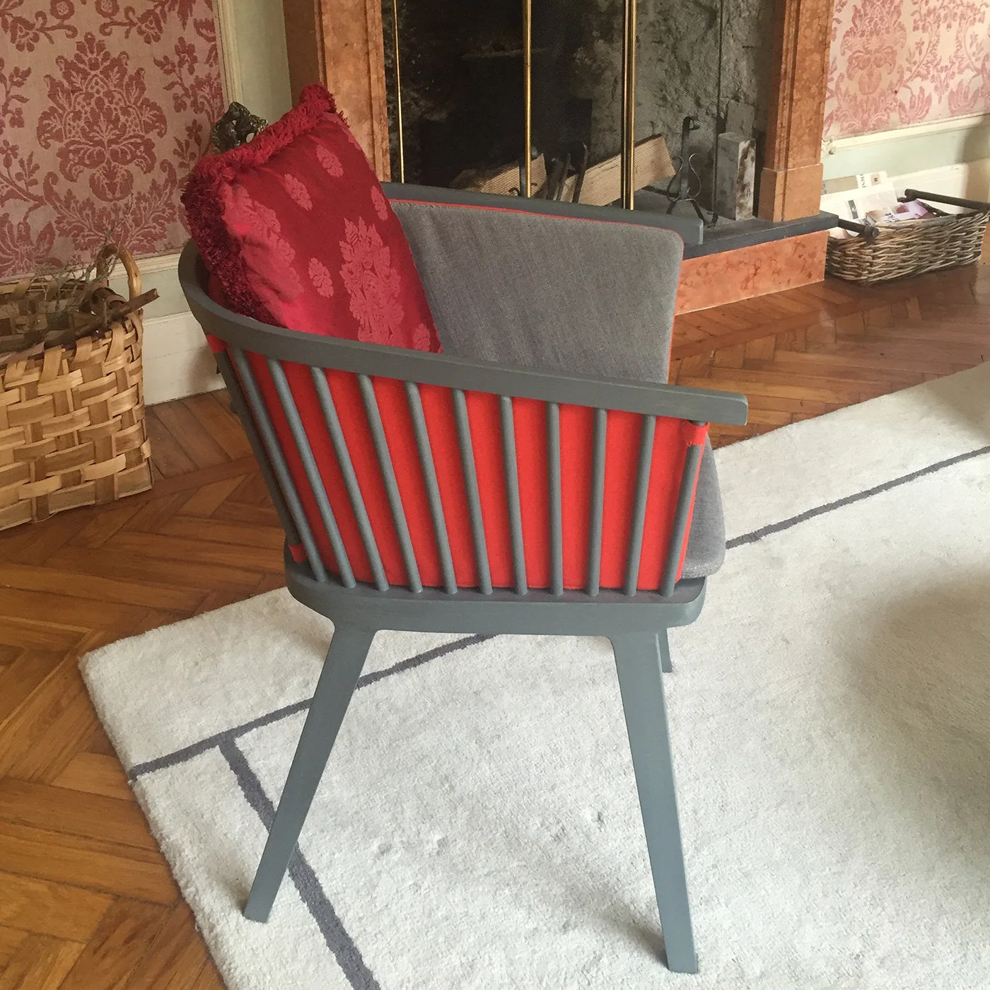 Secreto Orange and Grey Chair