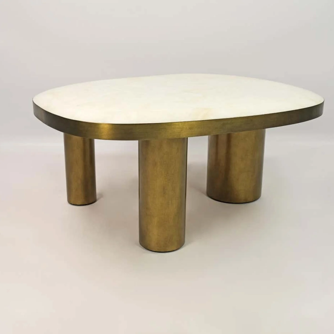 Set of 2 Organic Coffee Tables In Rock Crystal & Brass