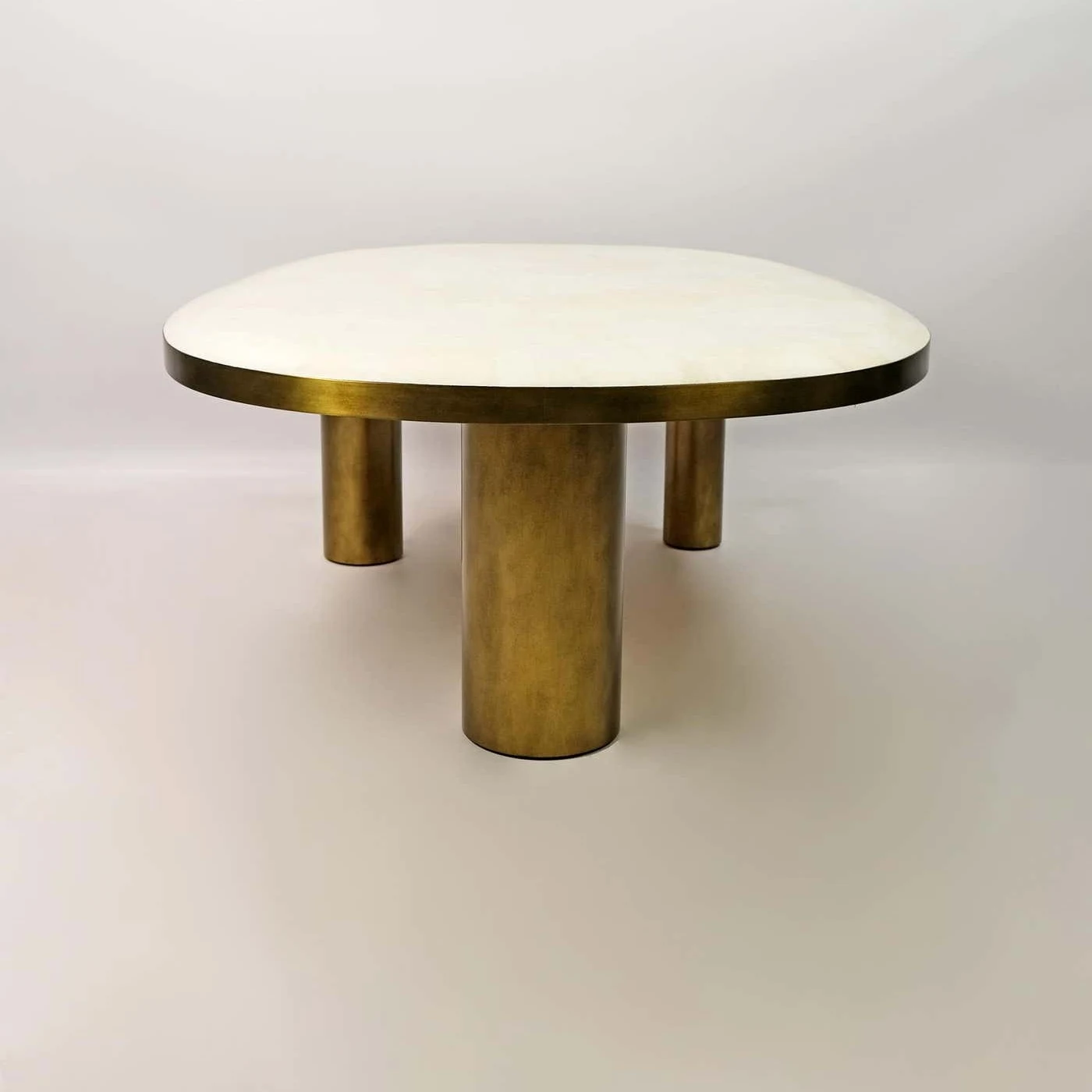 Set of 2 Organic Coffee Tables In Rock Crystal & Brass