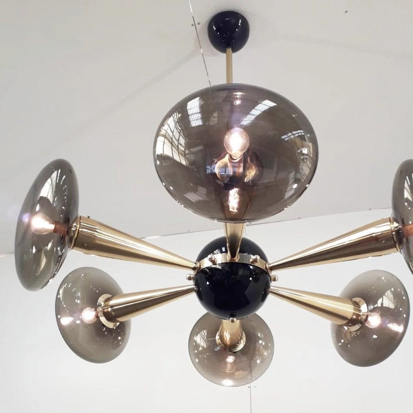 Six Lights Sfinge Chandelier